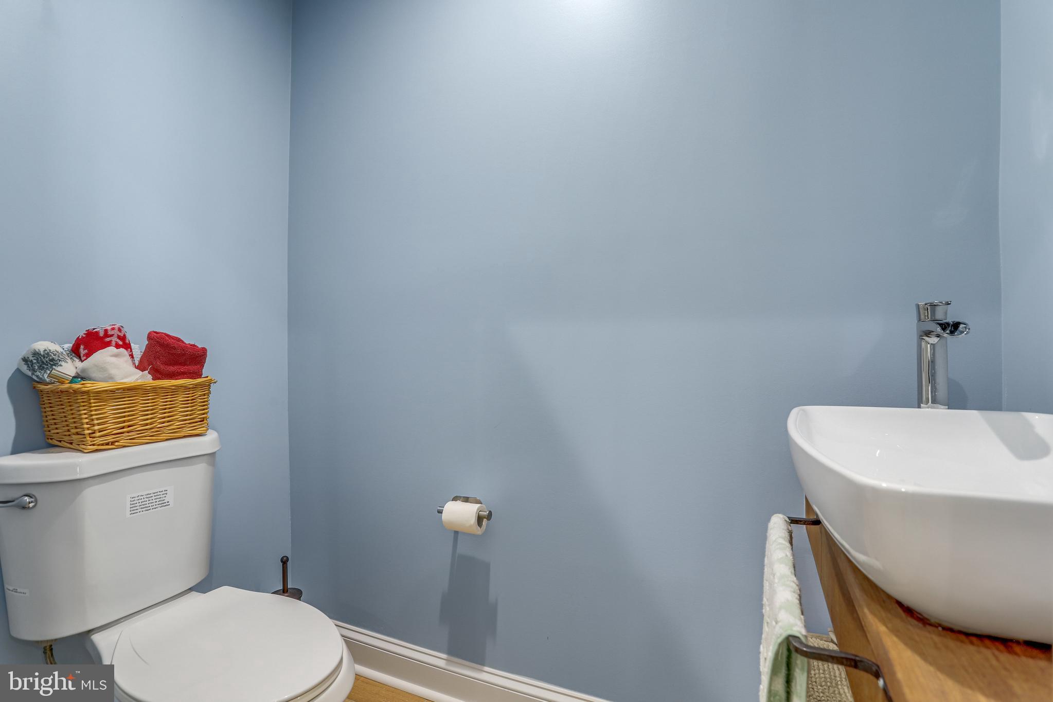 BURGUNDY VILLAGE - Residential