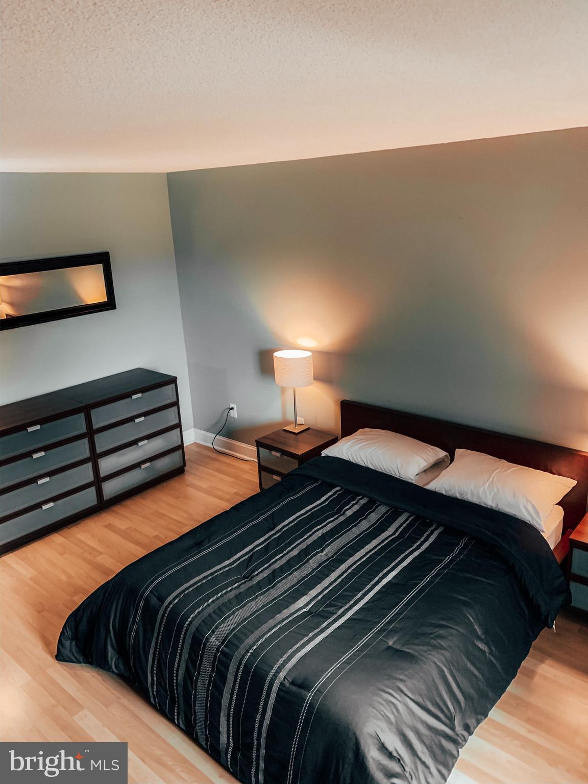 HORIZON HOUSE - Residential Lease