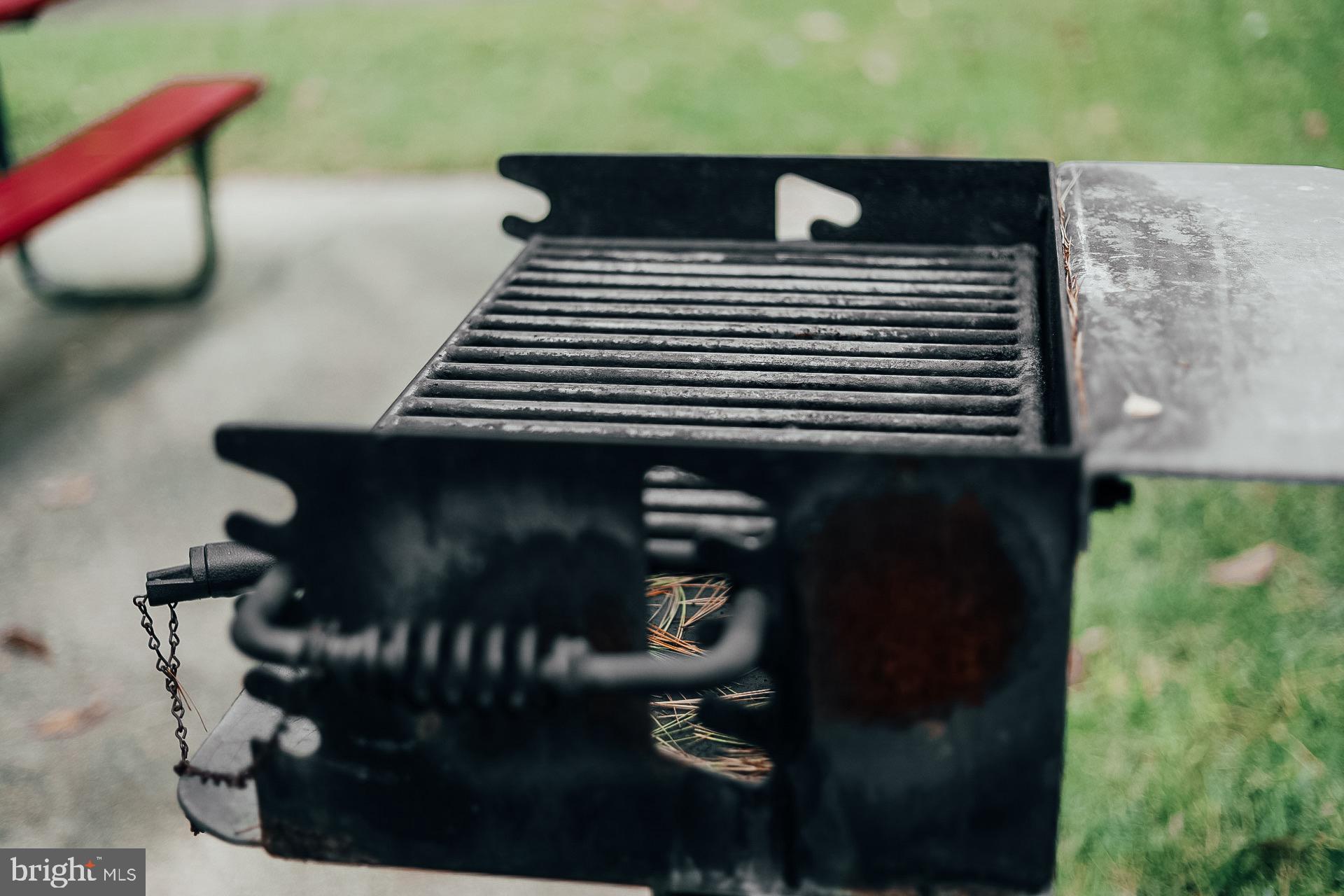 HORIZON HOUSE - Residential Lease