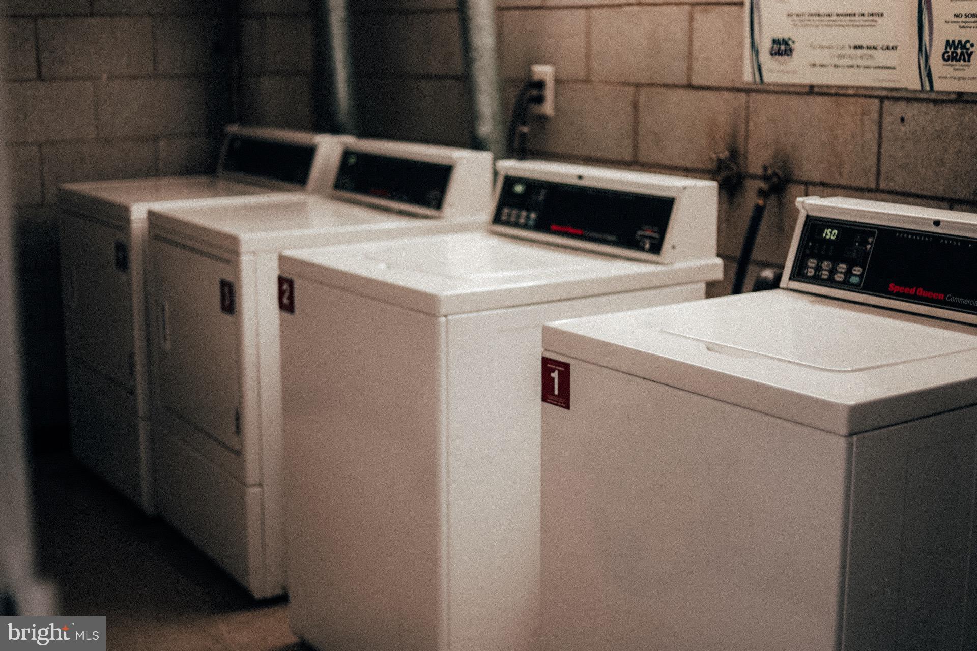 HORIZON HOUSE - Residential Lease