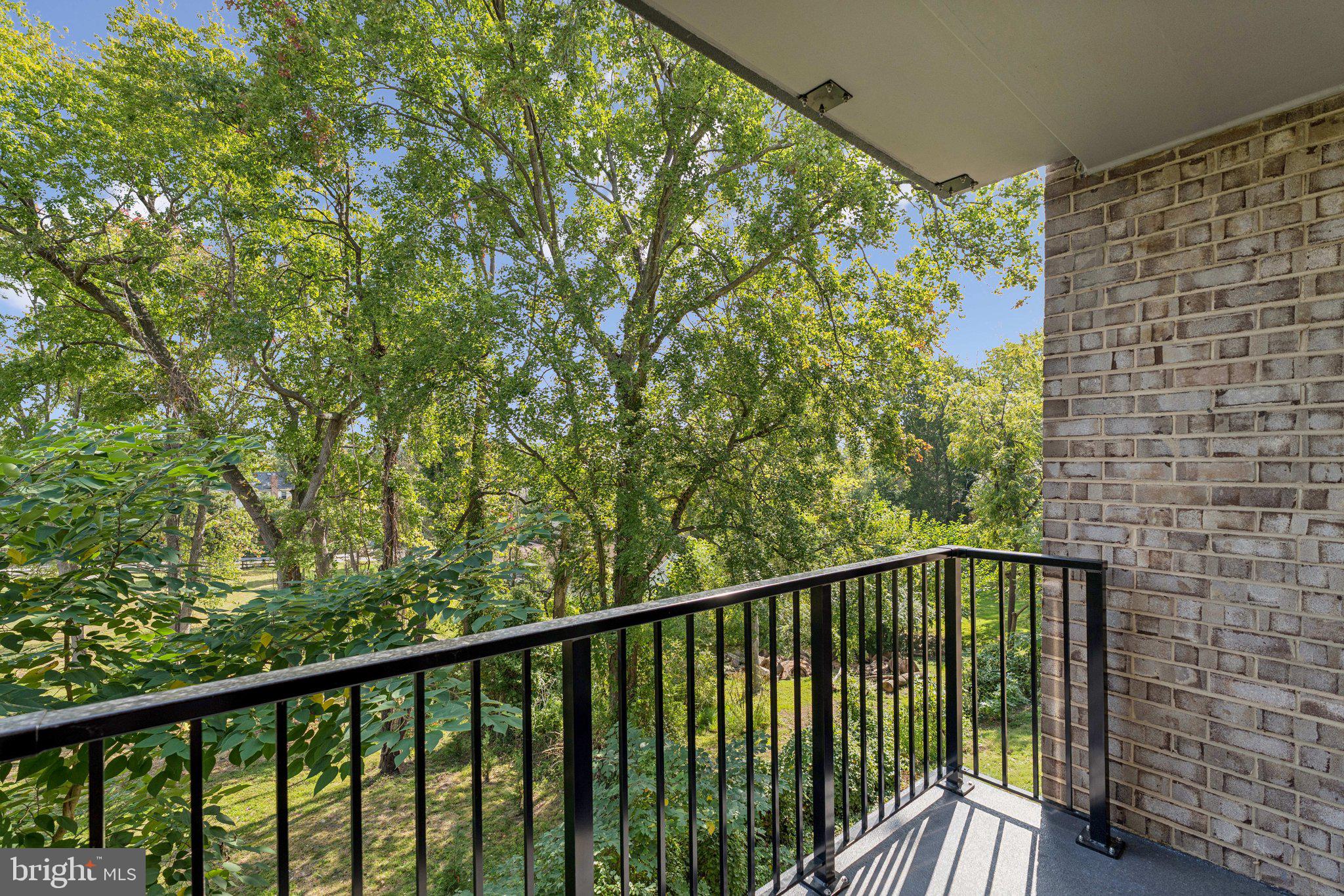 OCCOQUAN RIDGE CONDO - Residential Lease