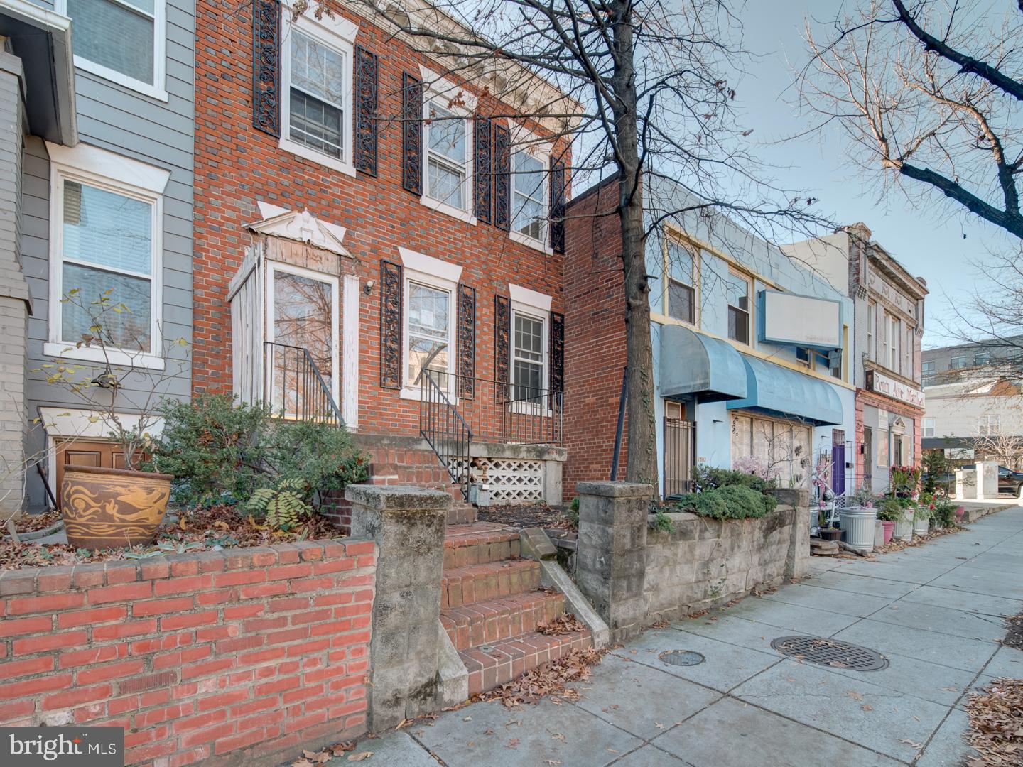 1505 PENNSYLVANIA AVENUE SE