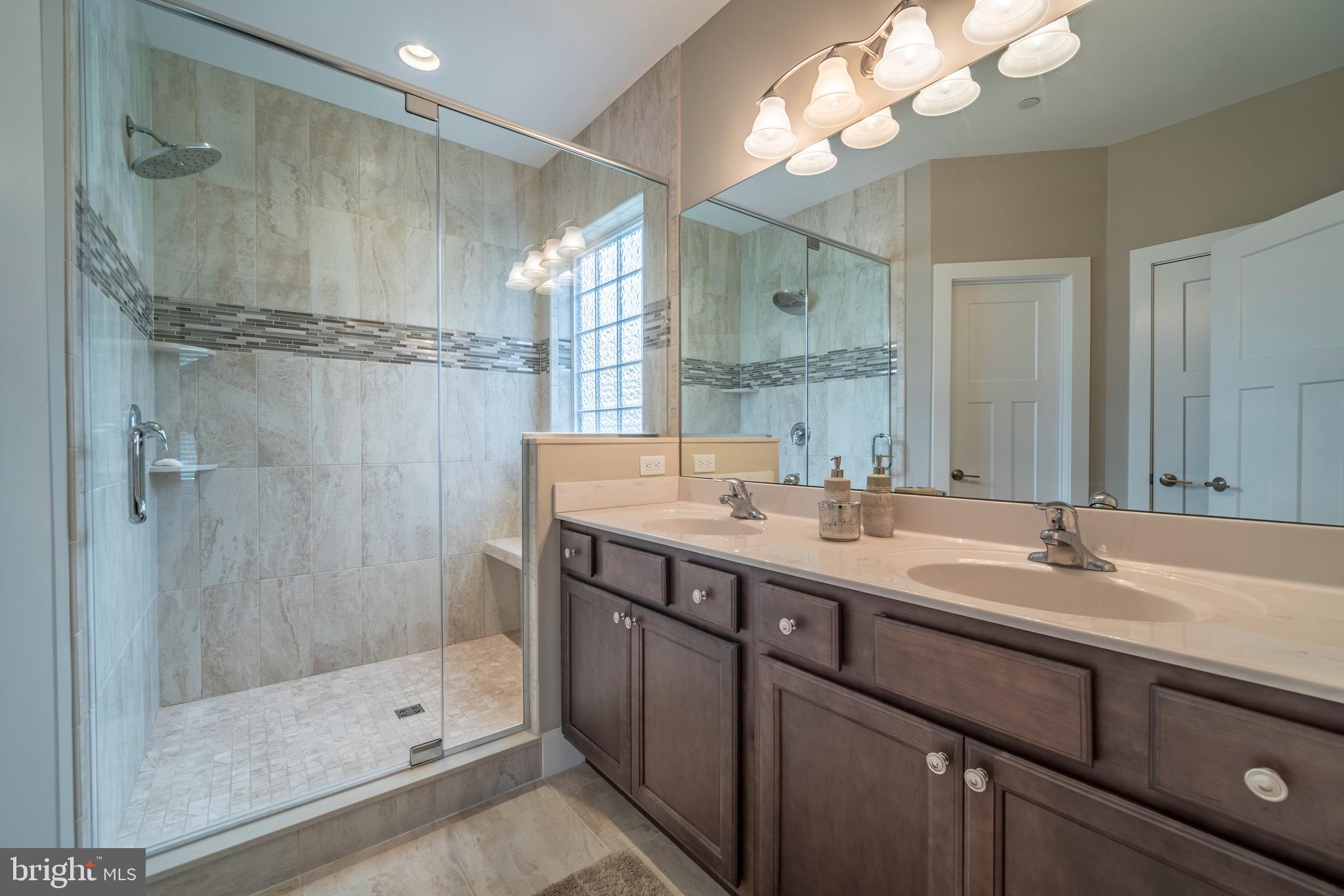 RIVER RUN - Residential