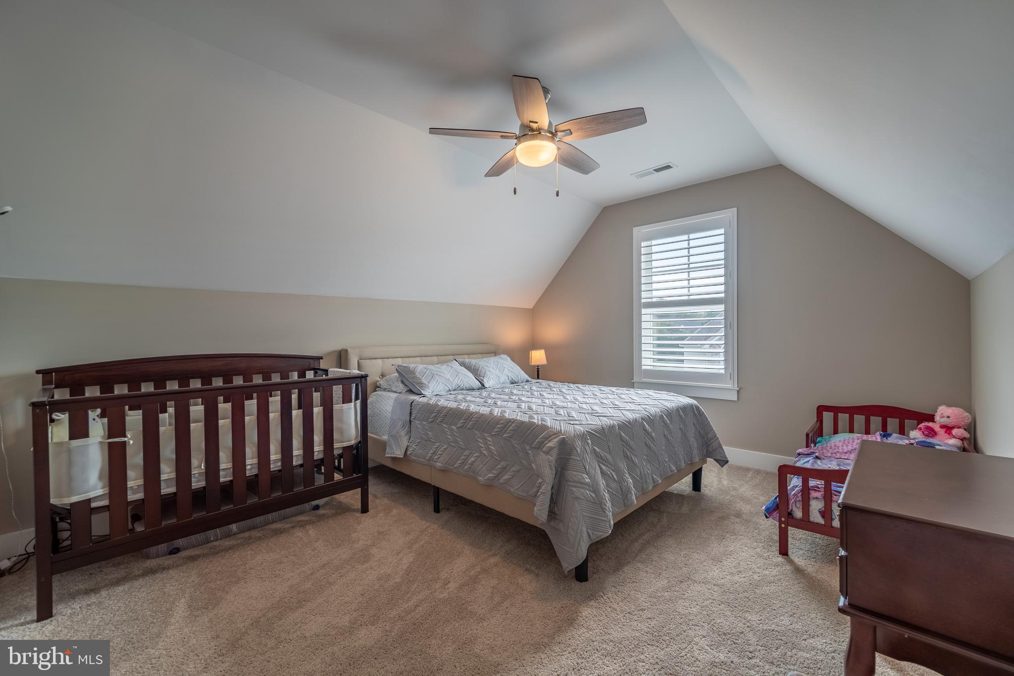 RIVER RUN - Residential