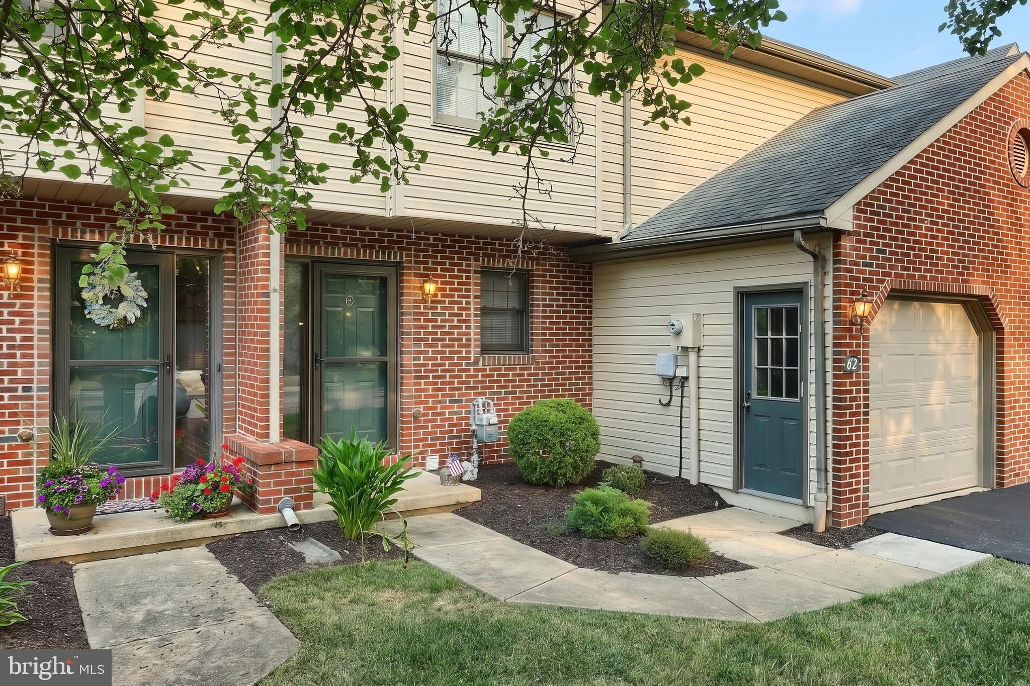 62 JEAN LO WAY