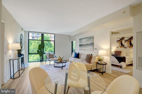 Condo For Sale - 1021 N Garfield Street #507<br/> ARLINGTON, VA 22201