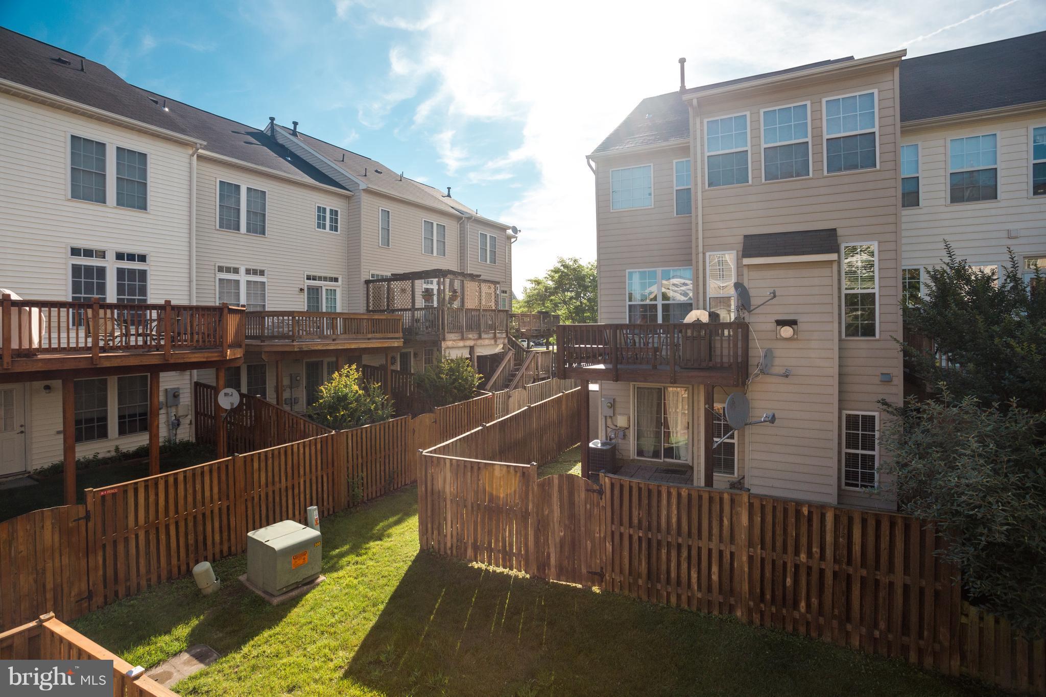 SOUTH RIDING - Residential Lease