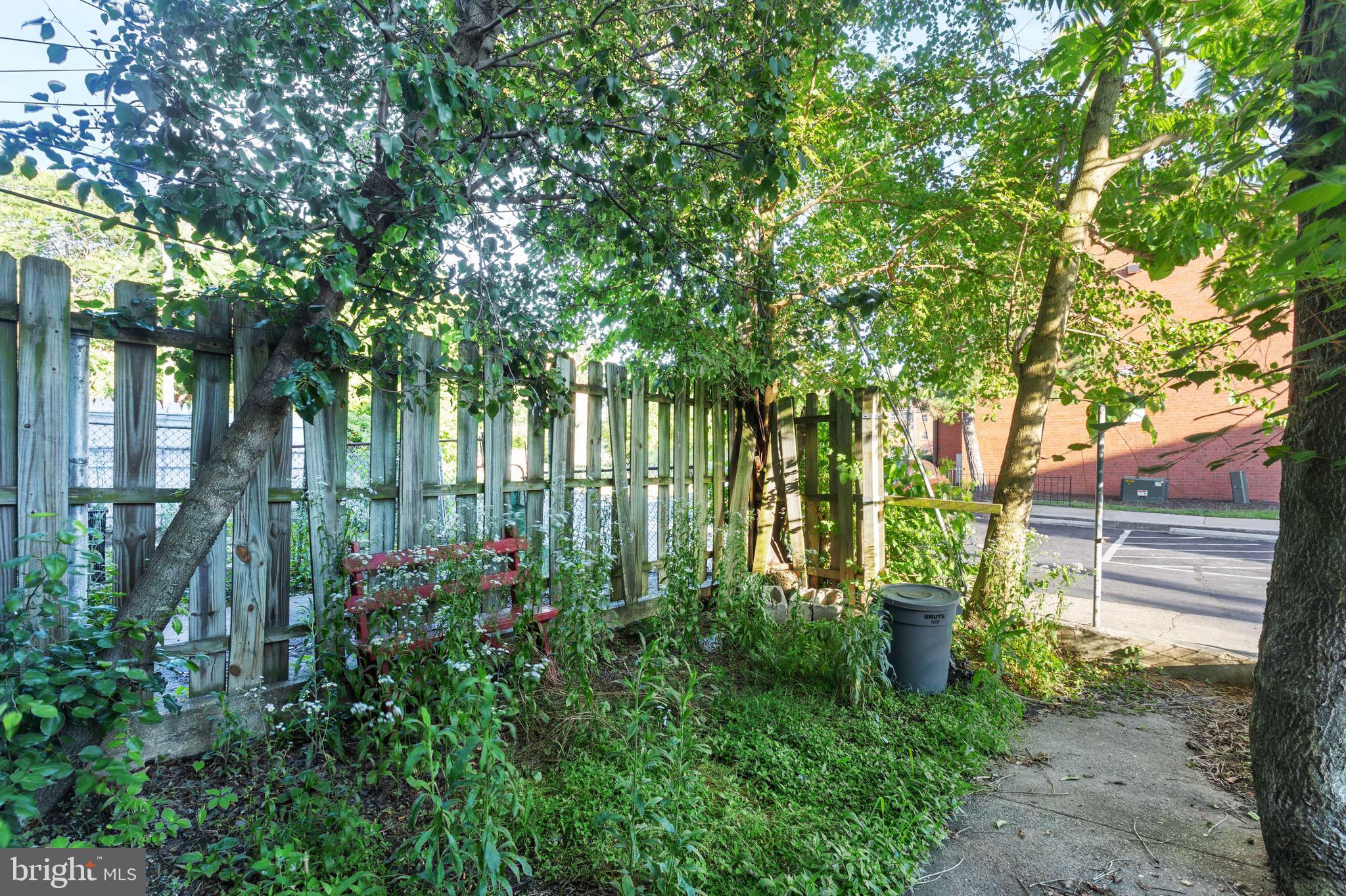 OLIVER - Residential