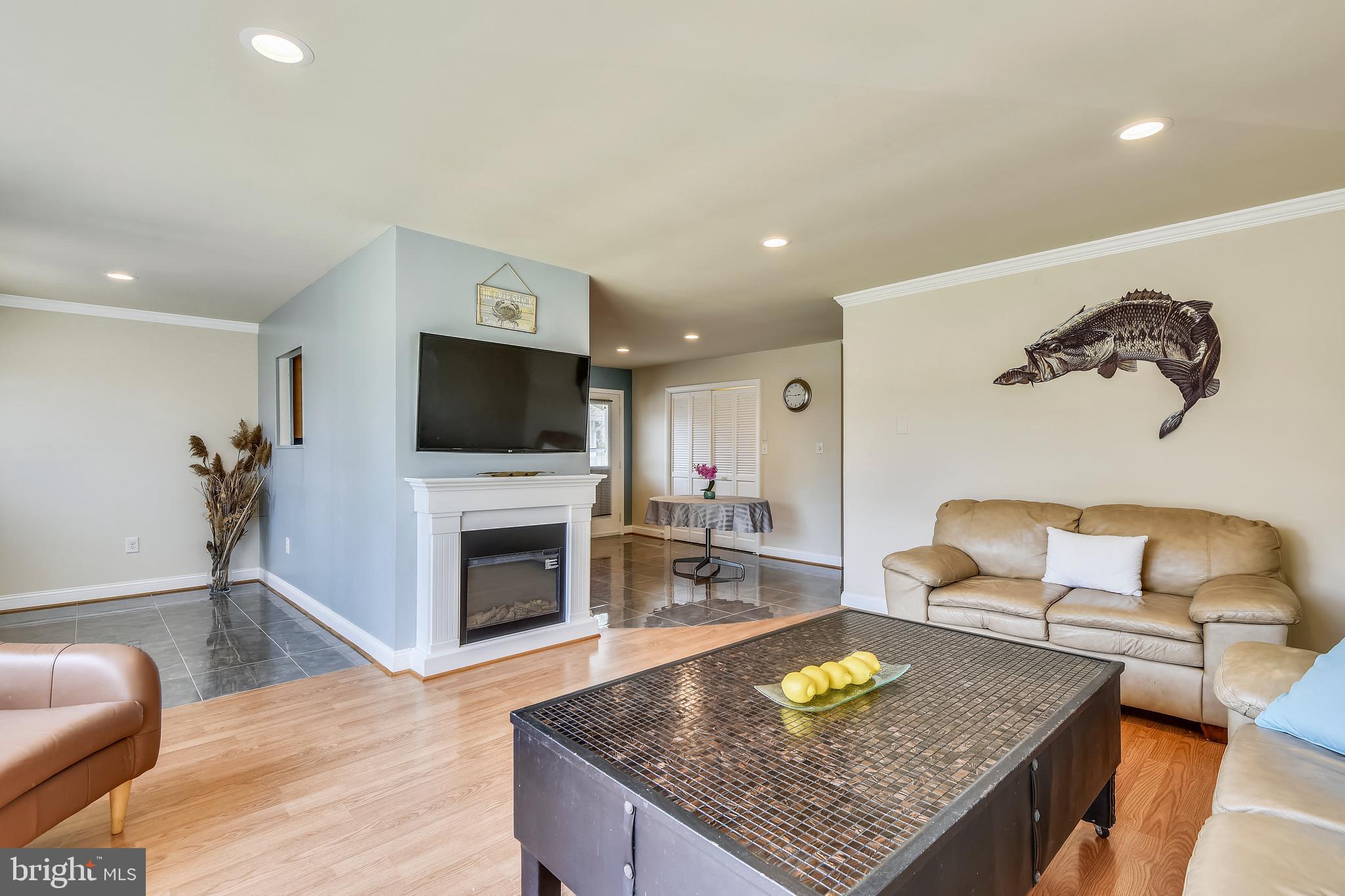 CEDARHURST ON THE BAY - Residential