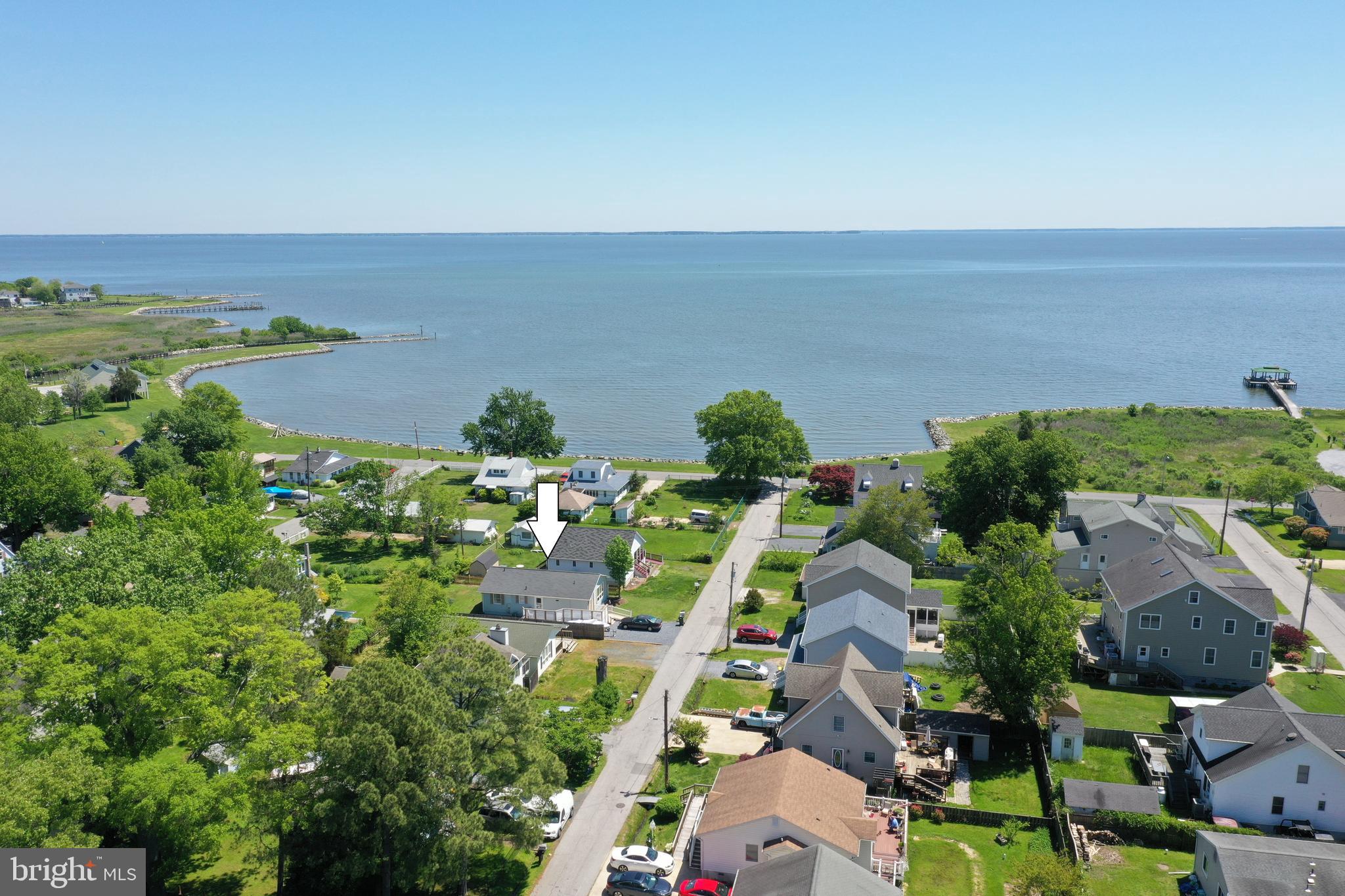 CEDARHURST ON THE BAY - Residential