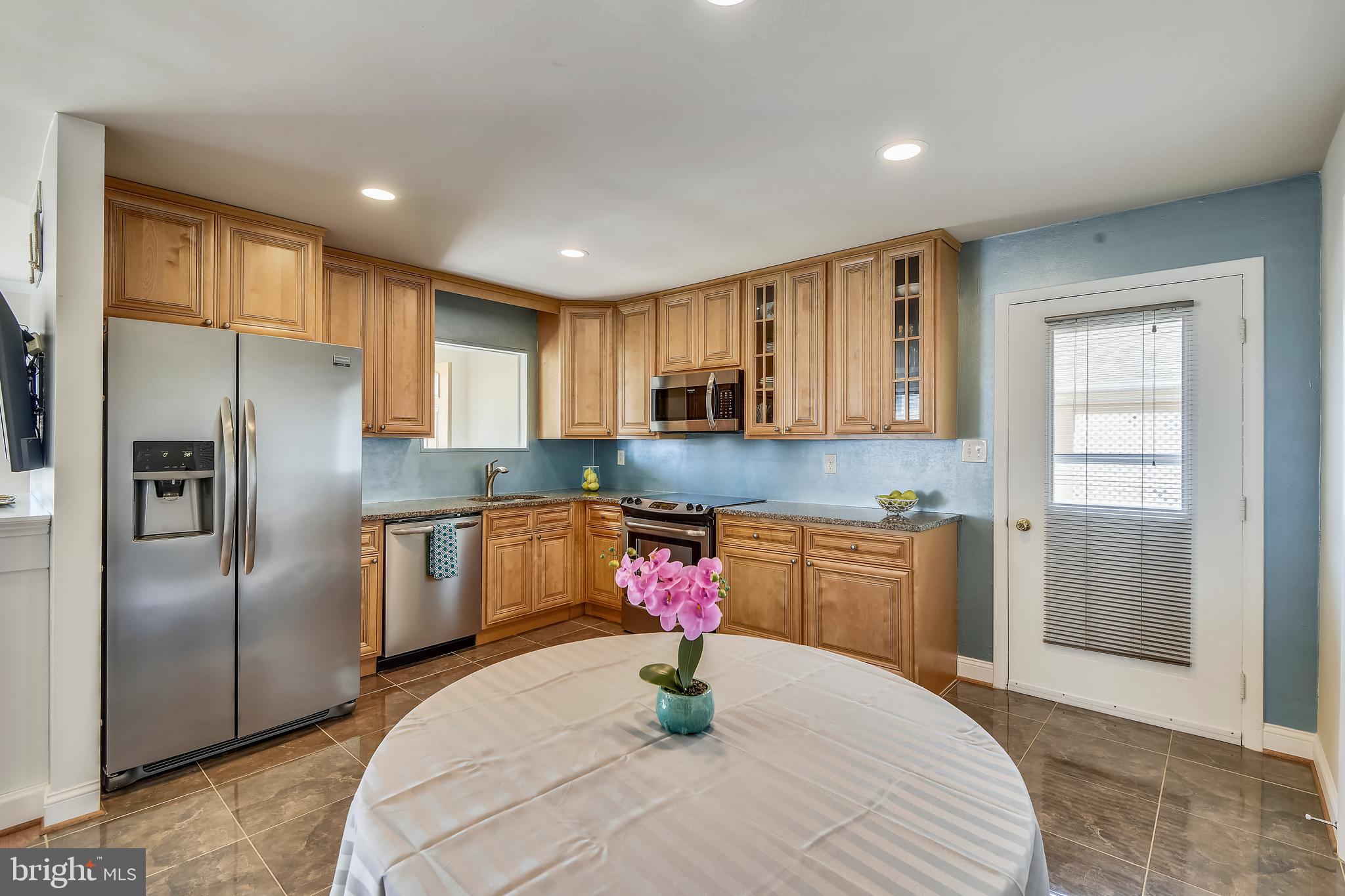 CEDARHURST ON THE BAY - Residential