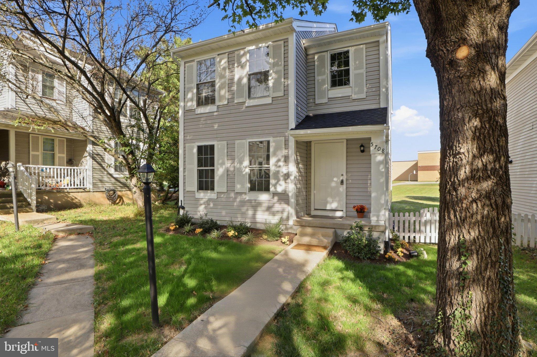 5708 CEDAR LANE