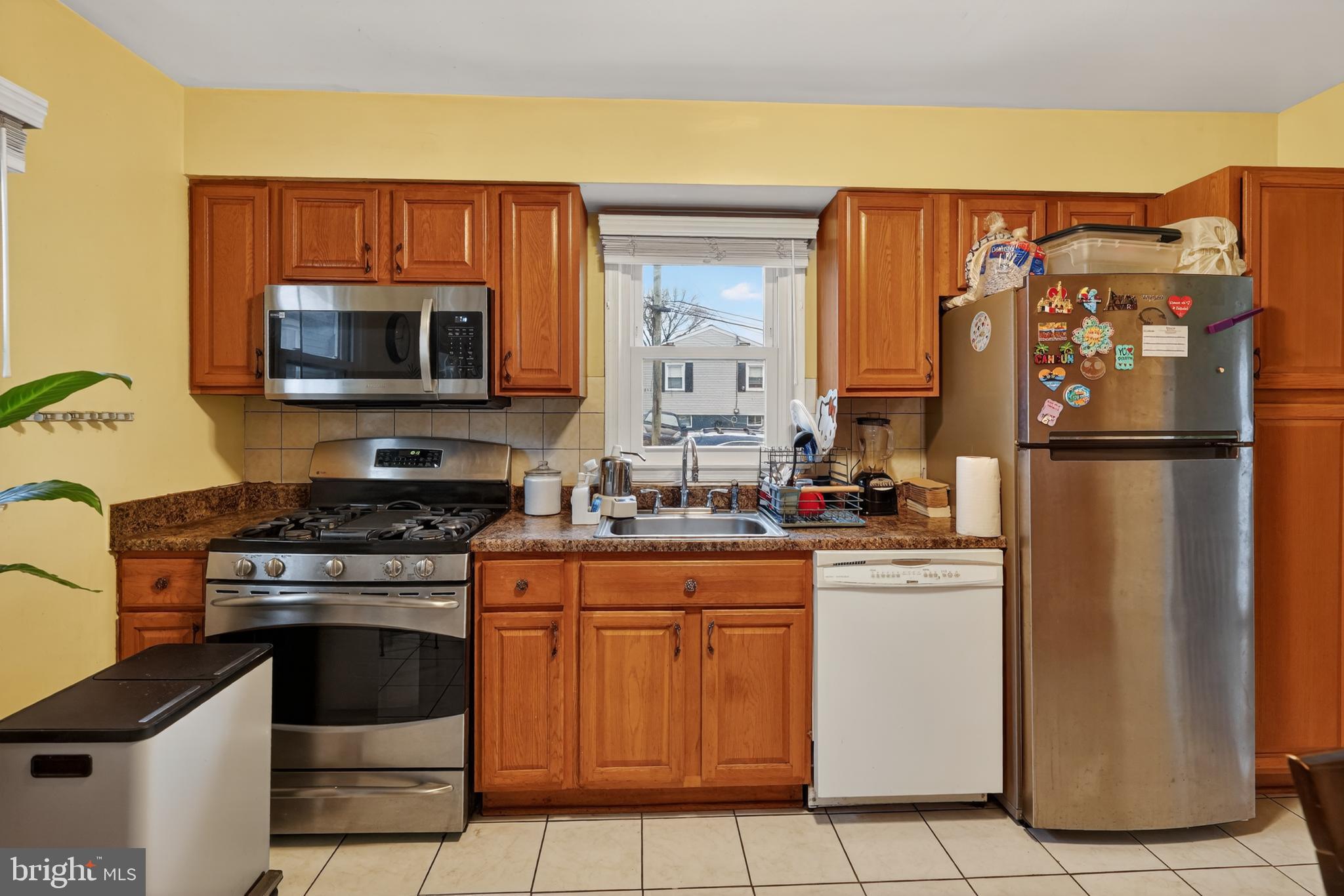 COLUMBIA HIGHLANDS - Residential