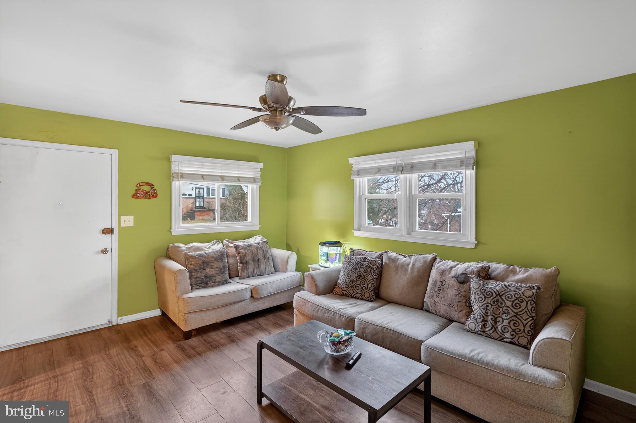 COLUMBIA HIGHLANDS - Residential