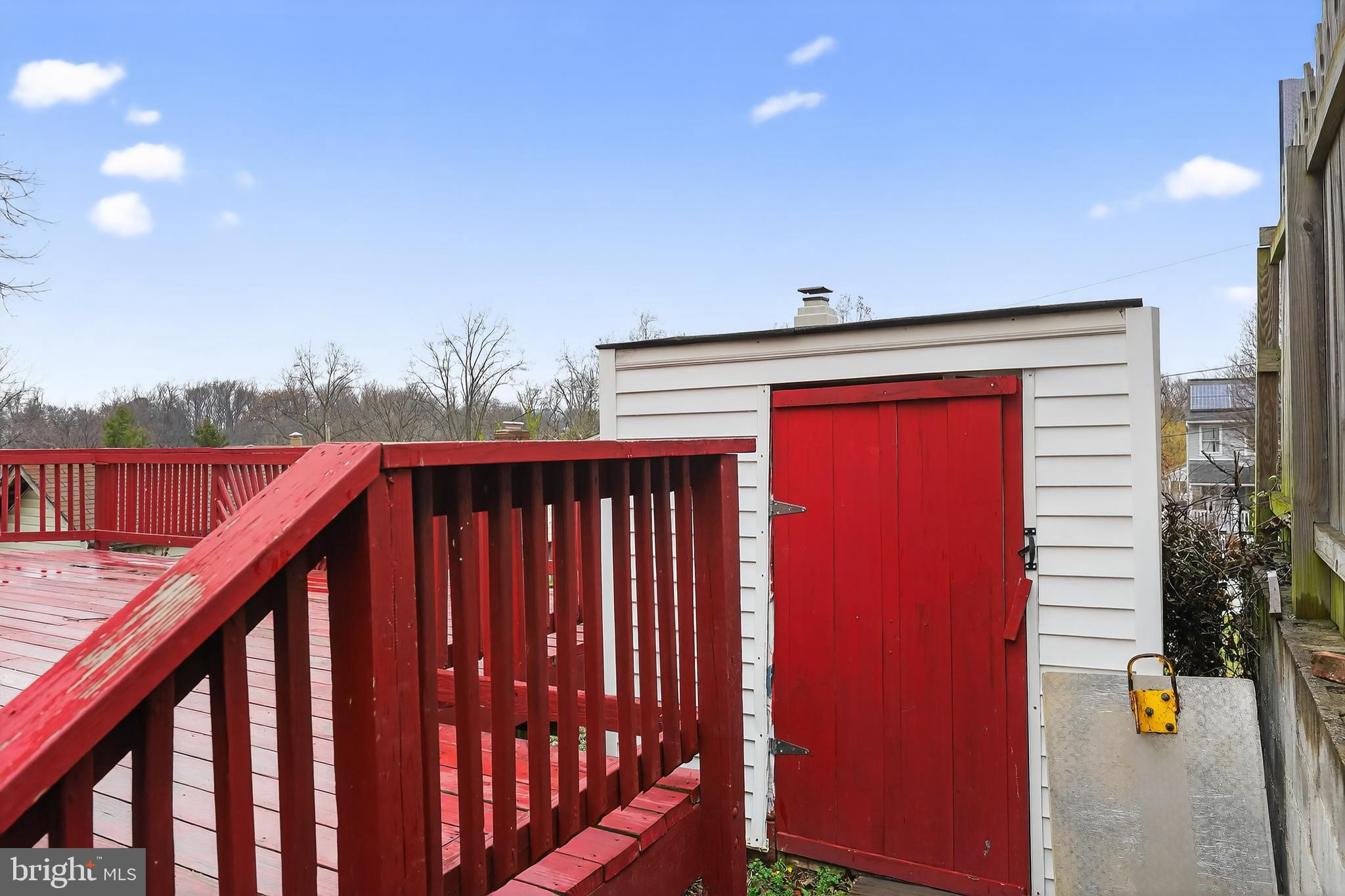 COLUMBIA HIGHLANDS - Residential