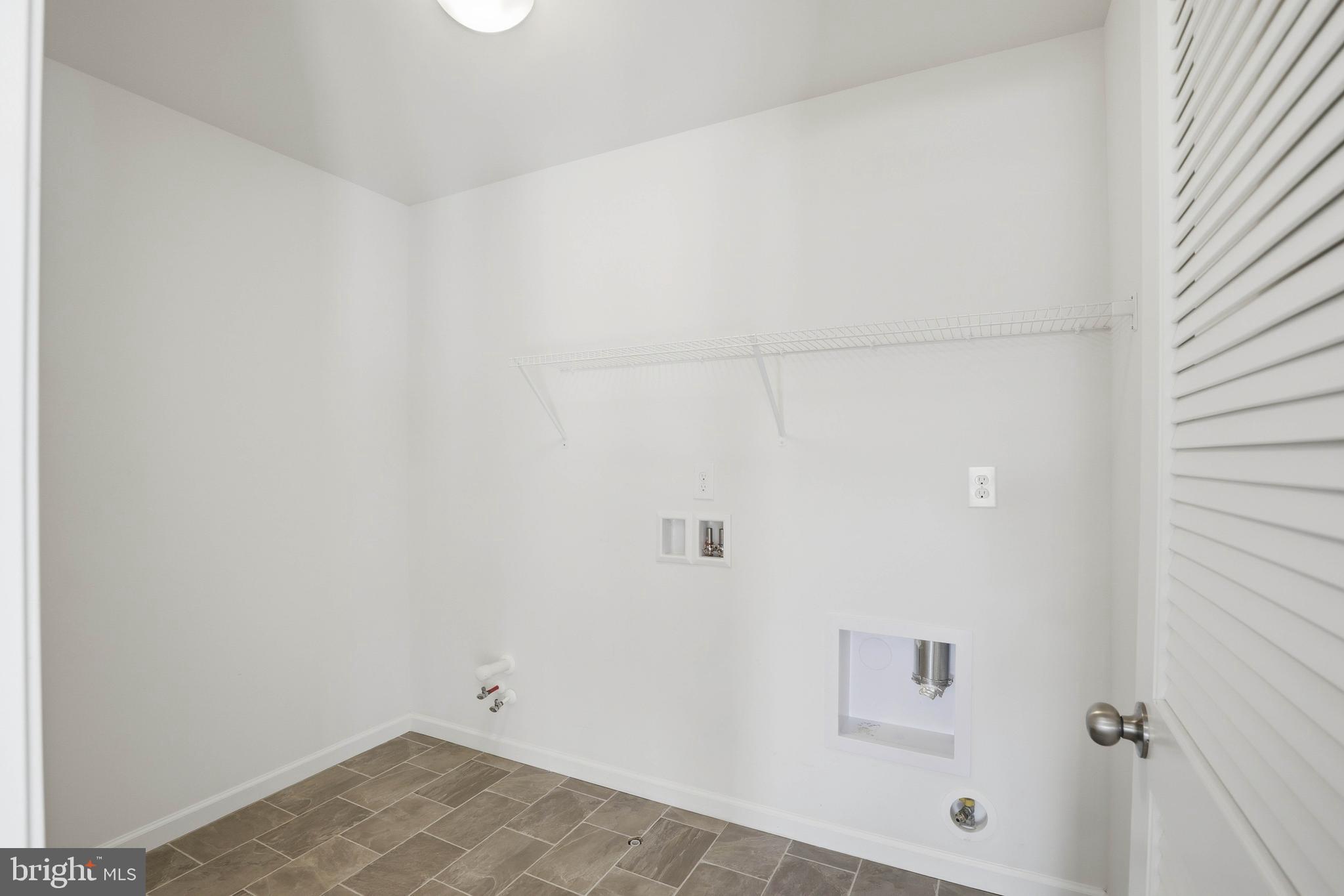 BROOKLAWN - Residential