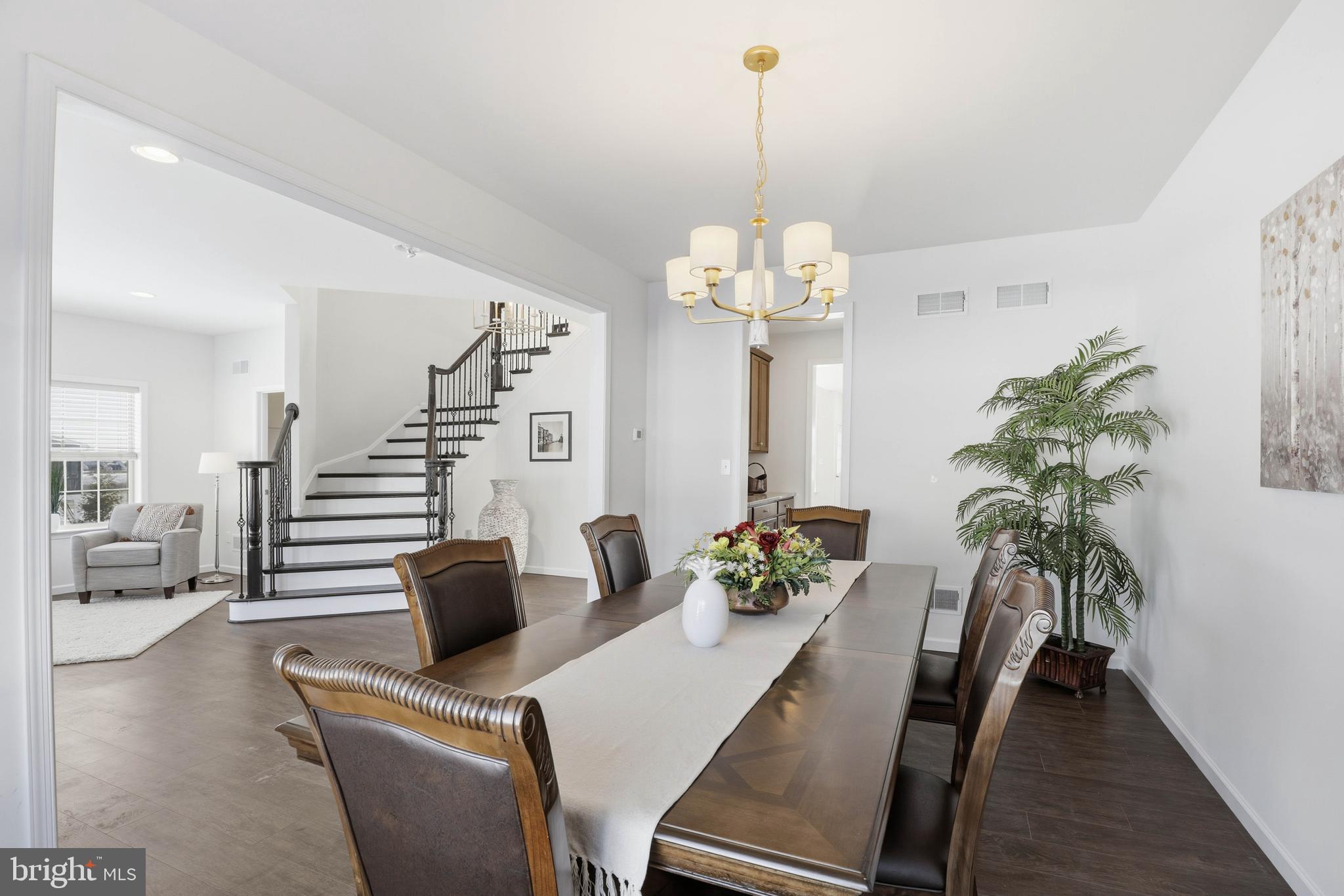 BROOKLAWN - Residential