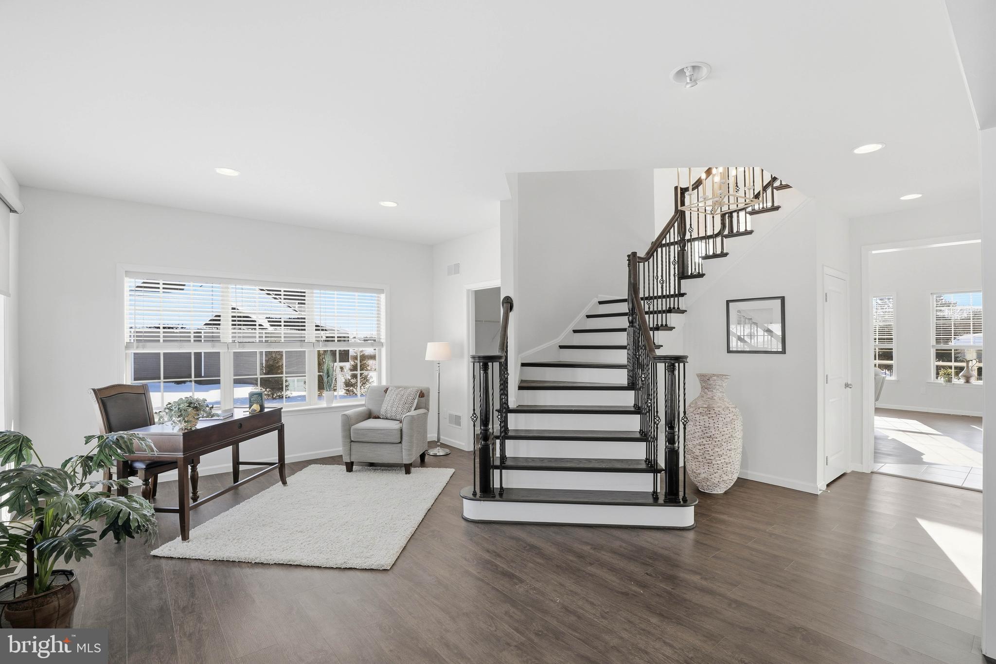 BROOKLAWN - Residential