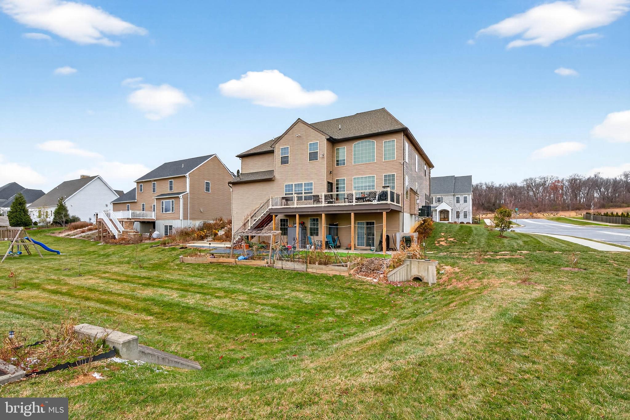 BROOKLAWN - Residential