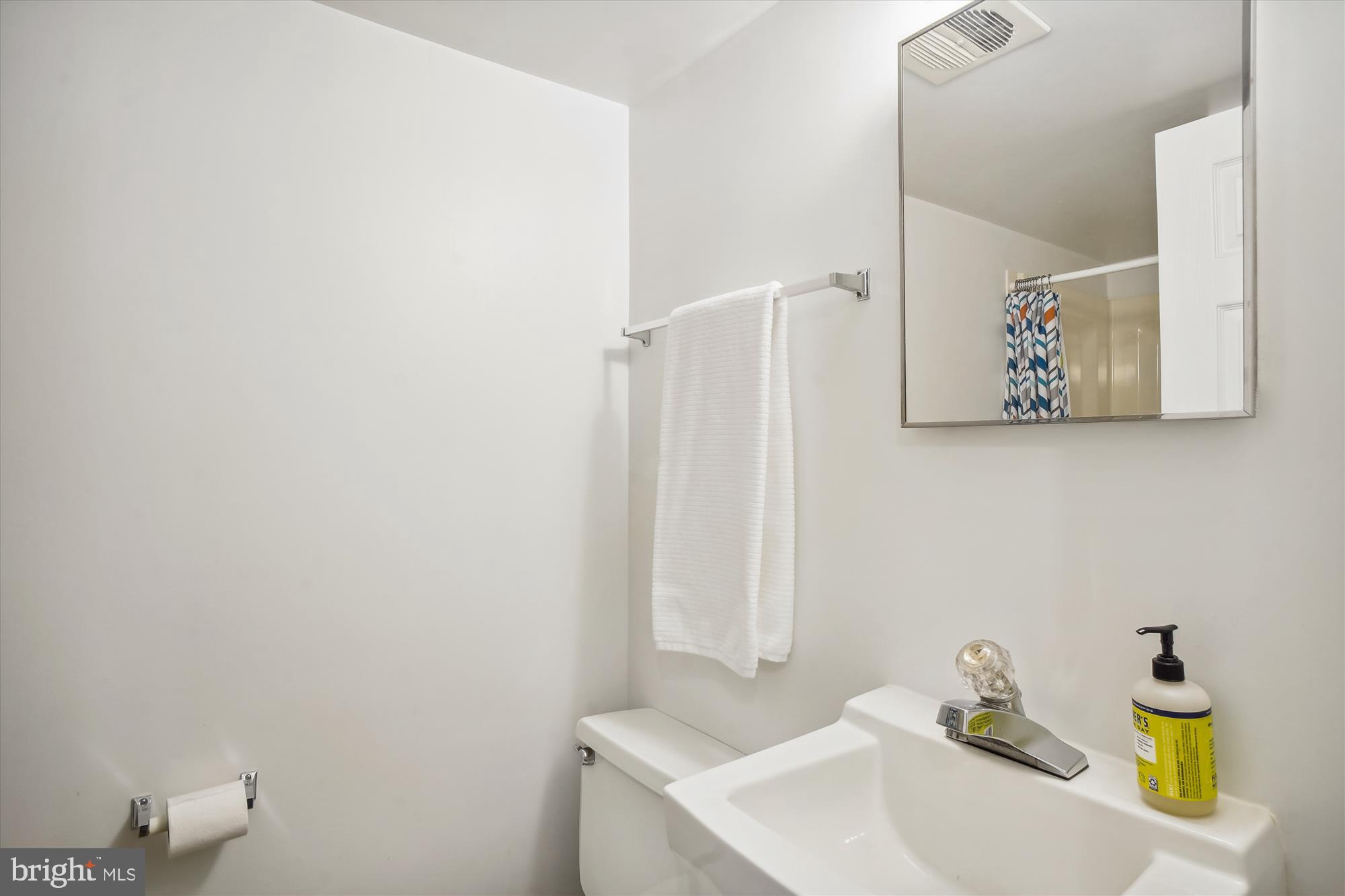 ROCK CREEK MANOR - Residential