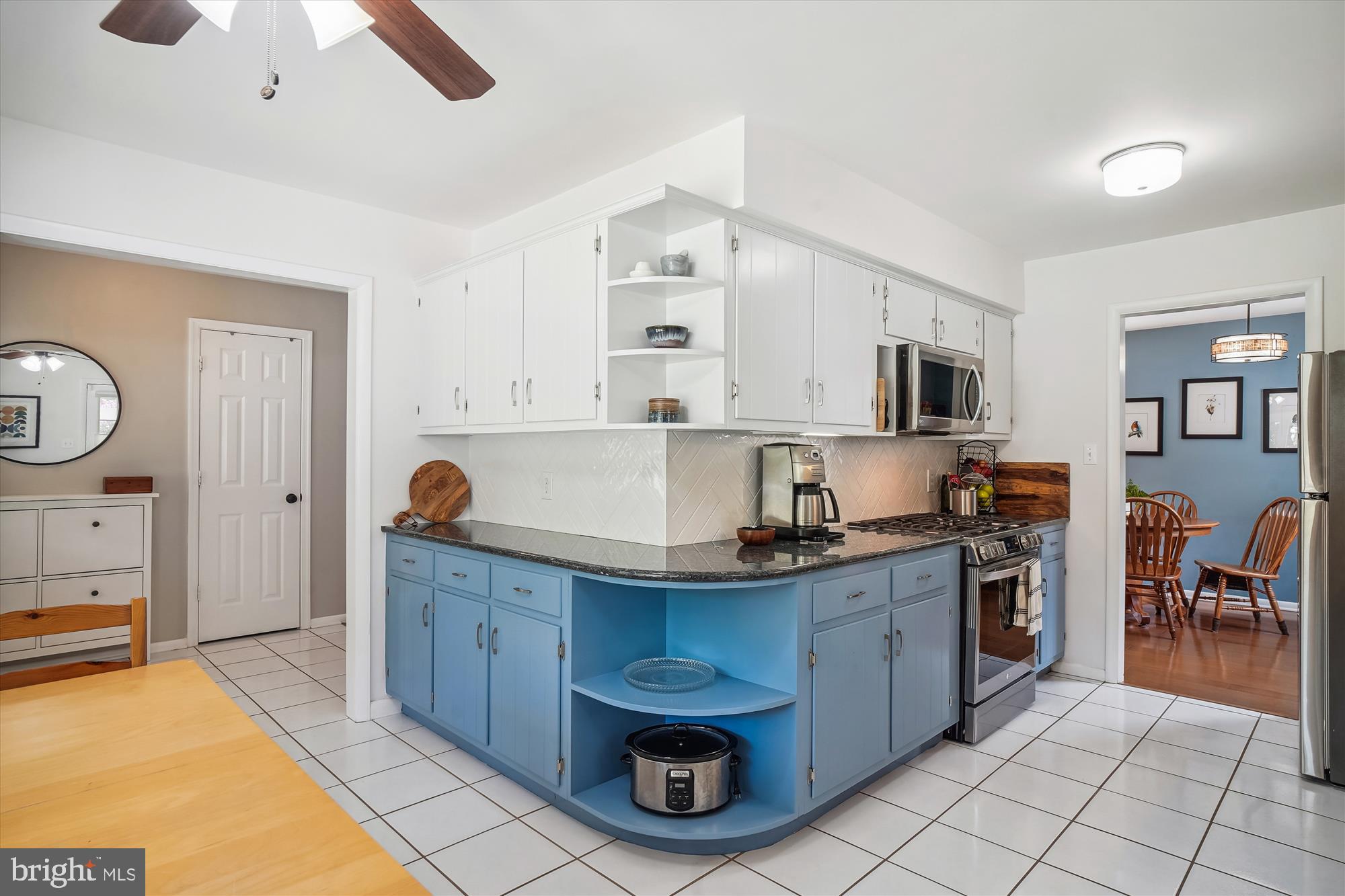 ROCK CREEK MANOR - Residential