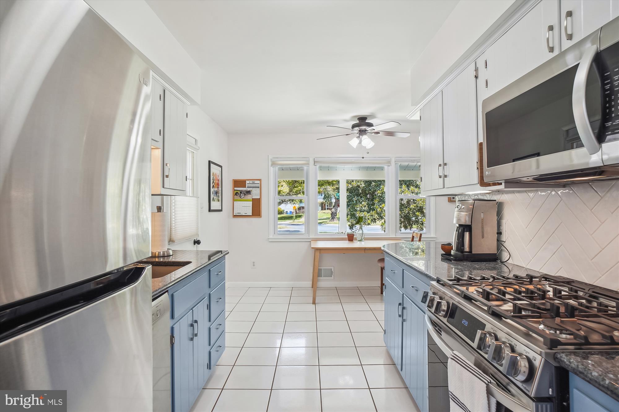 ROCK CREEK MANOR - Residential