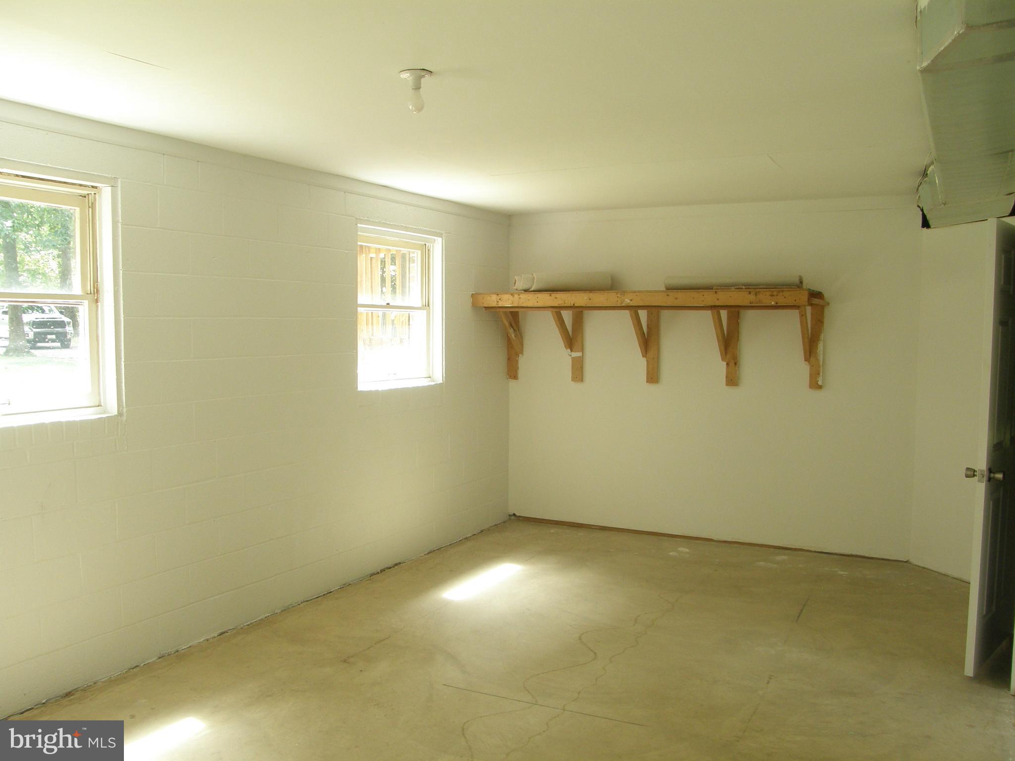 SOTTERLY MANOR - Residential