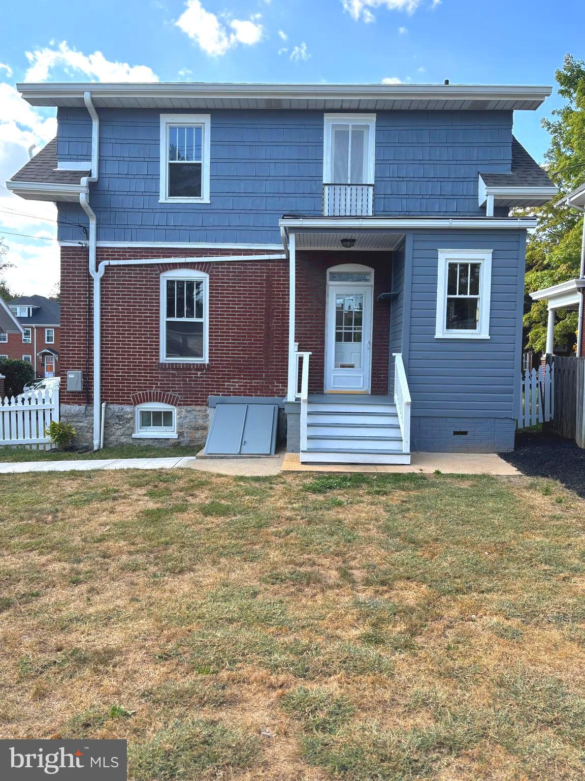 NORTH END - Residential