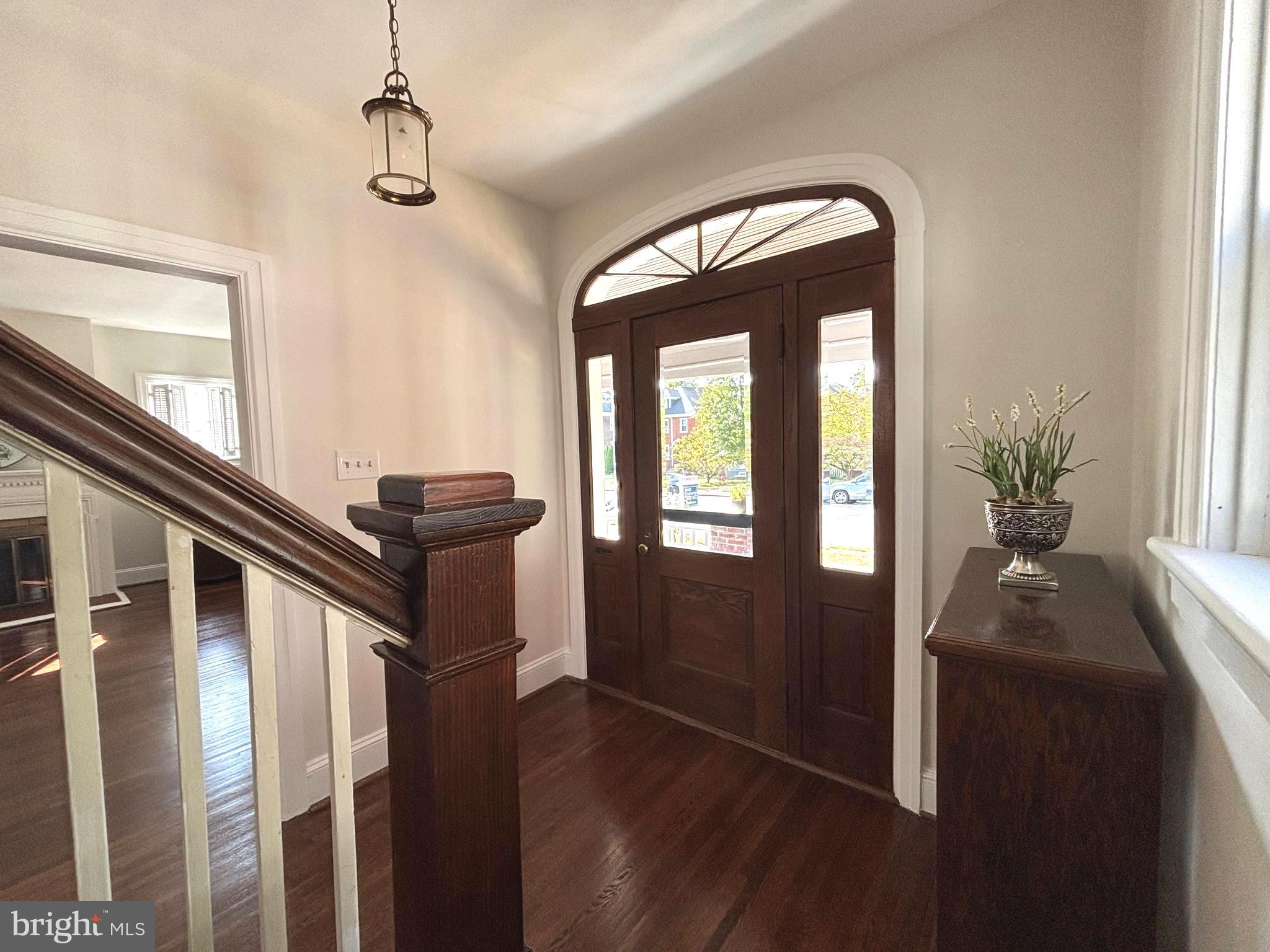 NORTH END - Residential