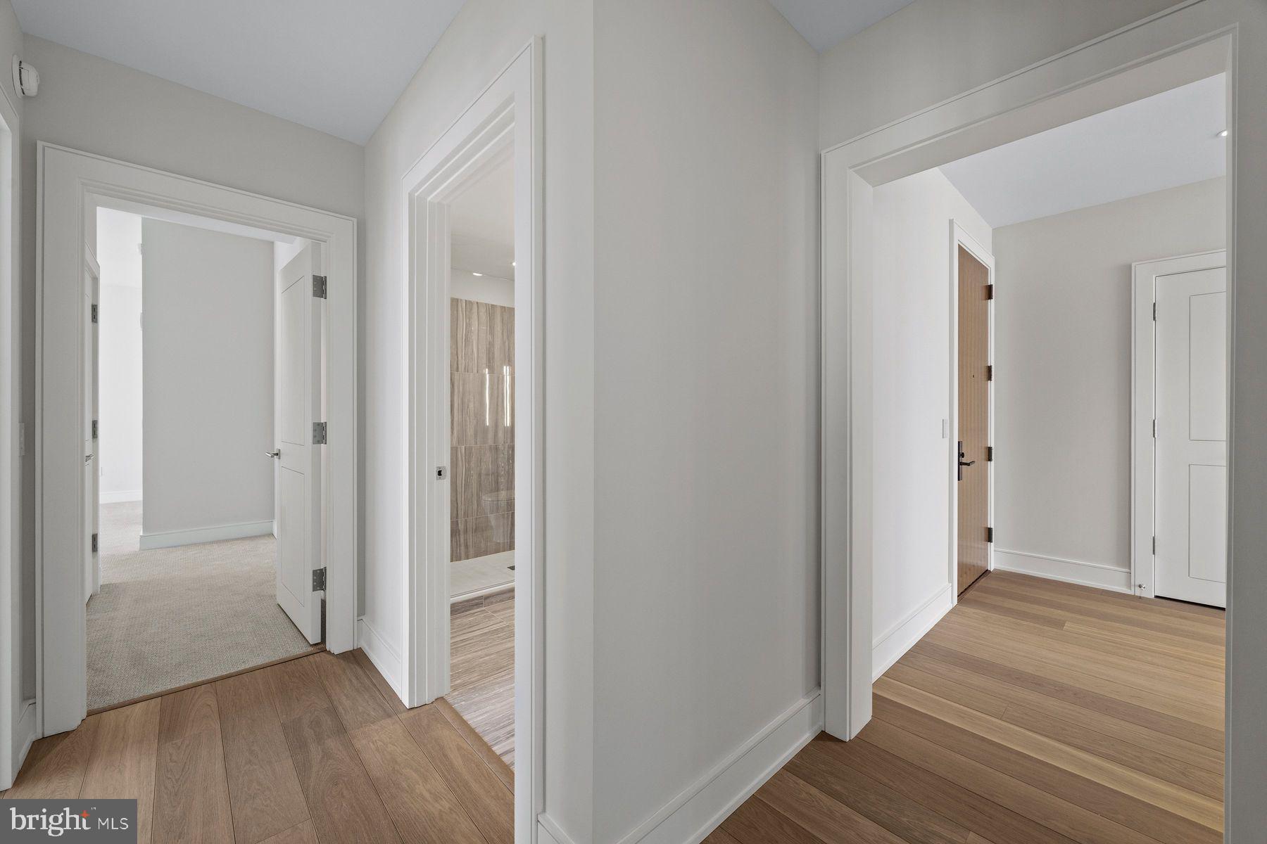 AVENUE OF THE ARTS - Residential