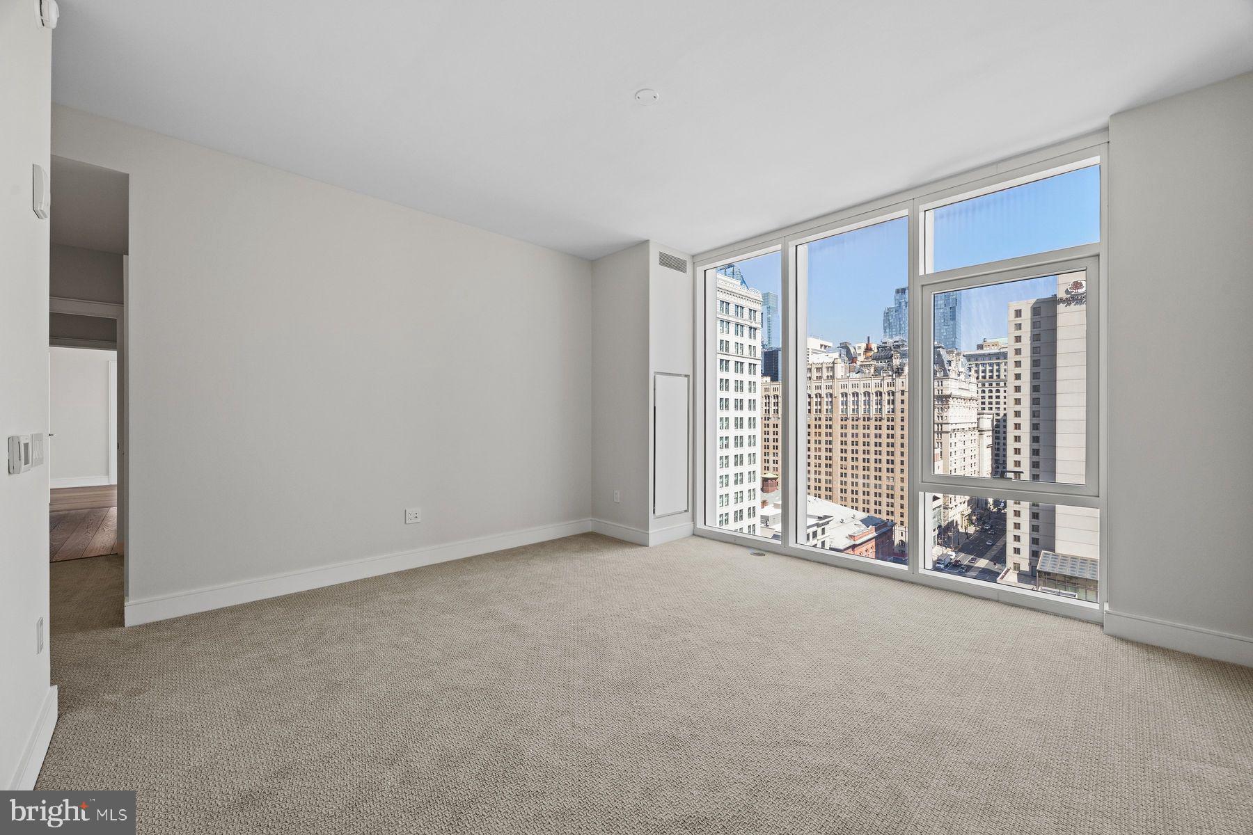 AVENUE OF THE ARTS - Residential
