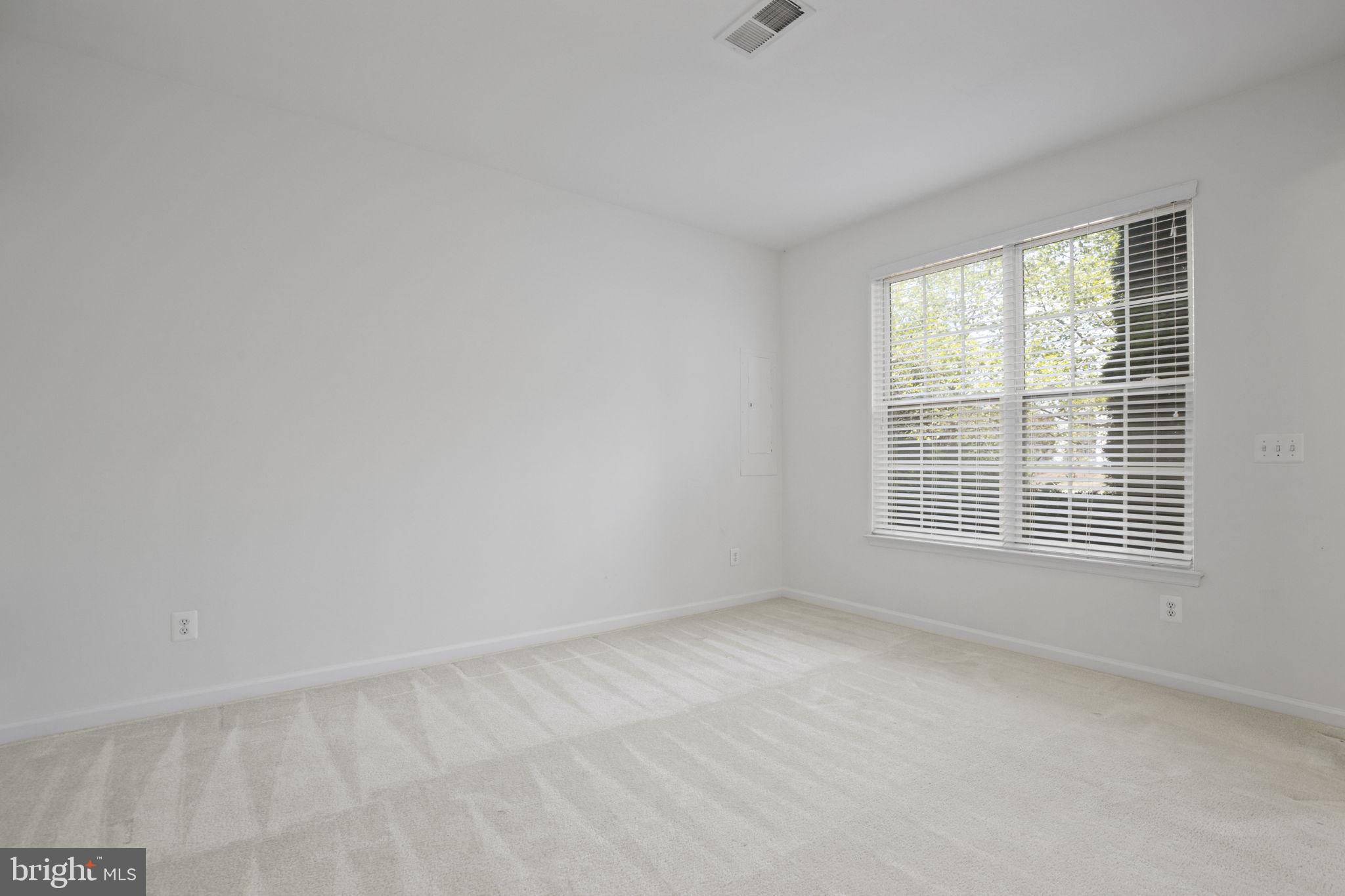 BRAMBLETON LANDBAY 2 - Residential Lease