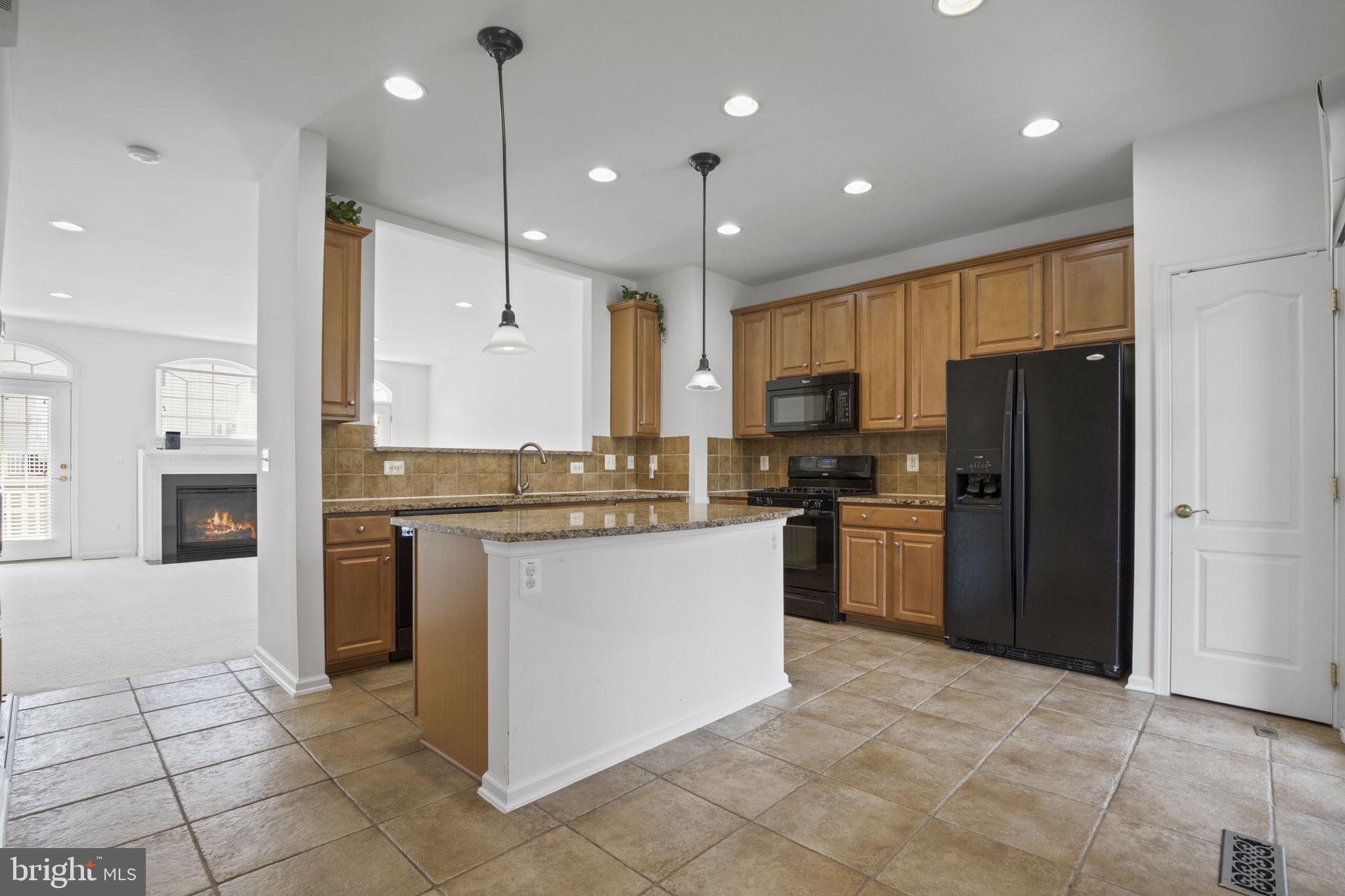 BRAMBLETON LANDBAY 2 - Residential Lease