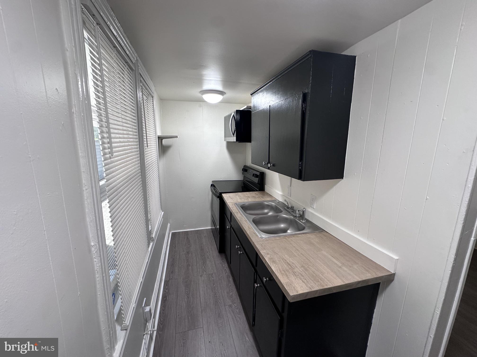 32 S GOVERNORS AVENUE UNIT C