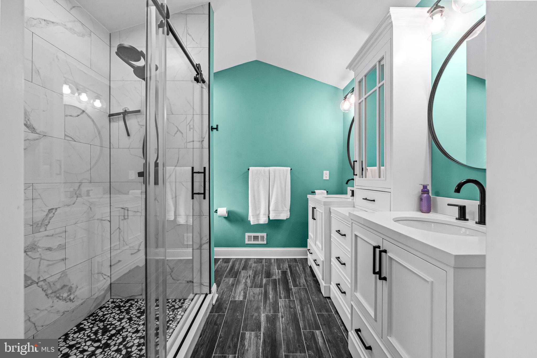 STATION SQ AT AMBLER - Residential
