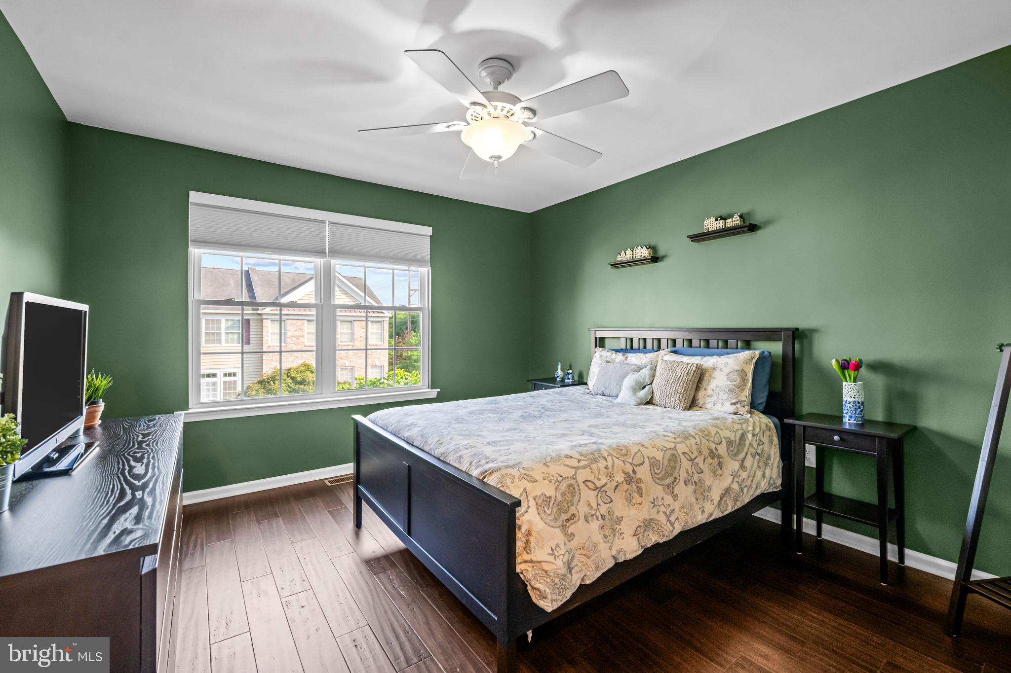 STATION SQ AT AMBLER - Residential