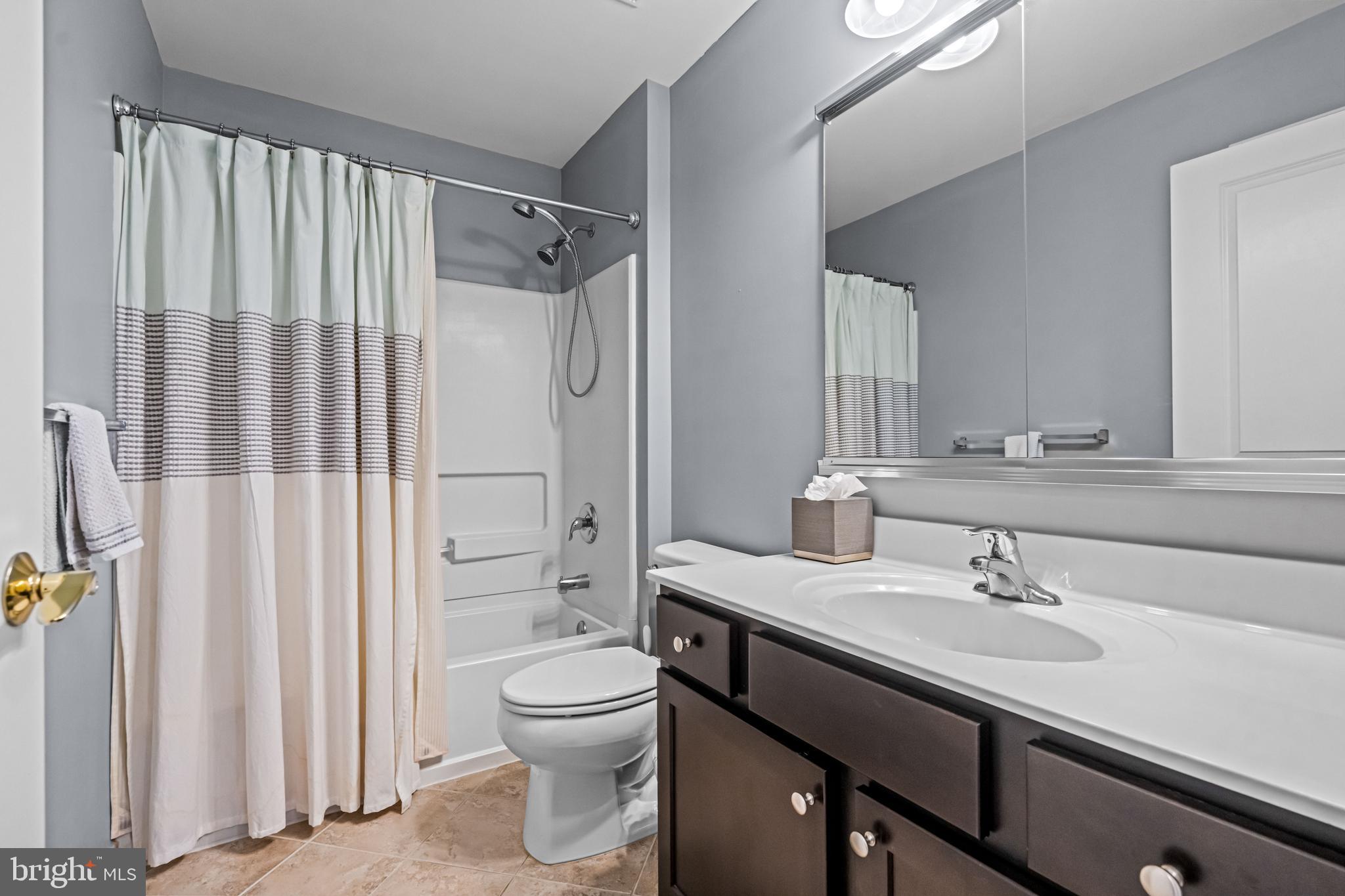 STATION SQ AT AMBLER - Residential
