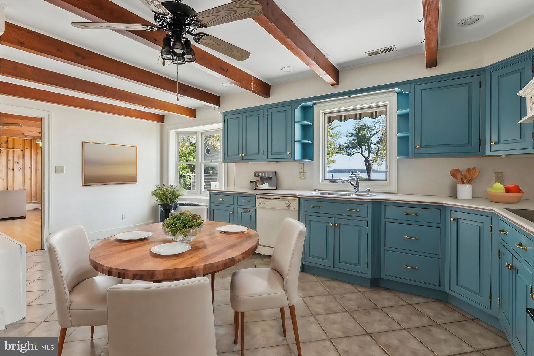 RIO VISTA - Residential