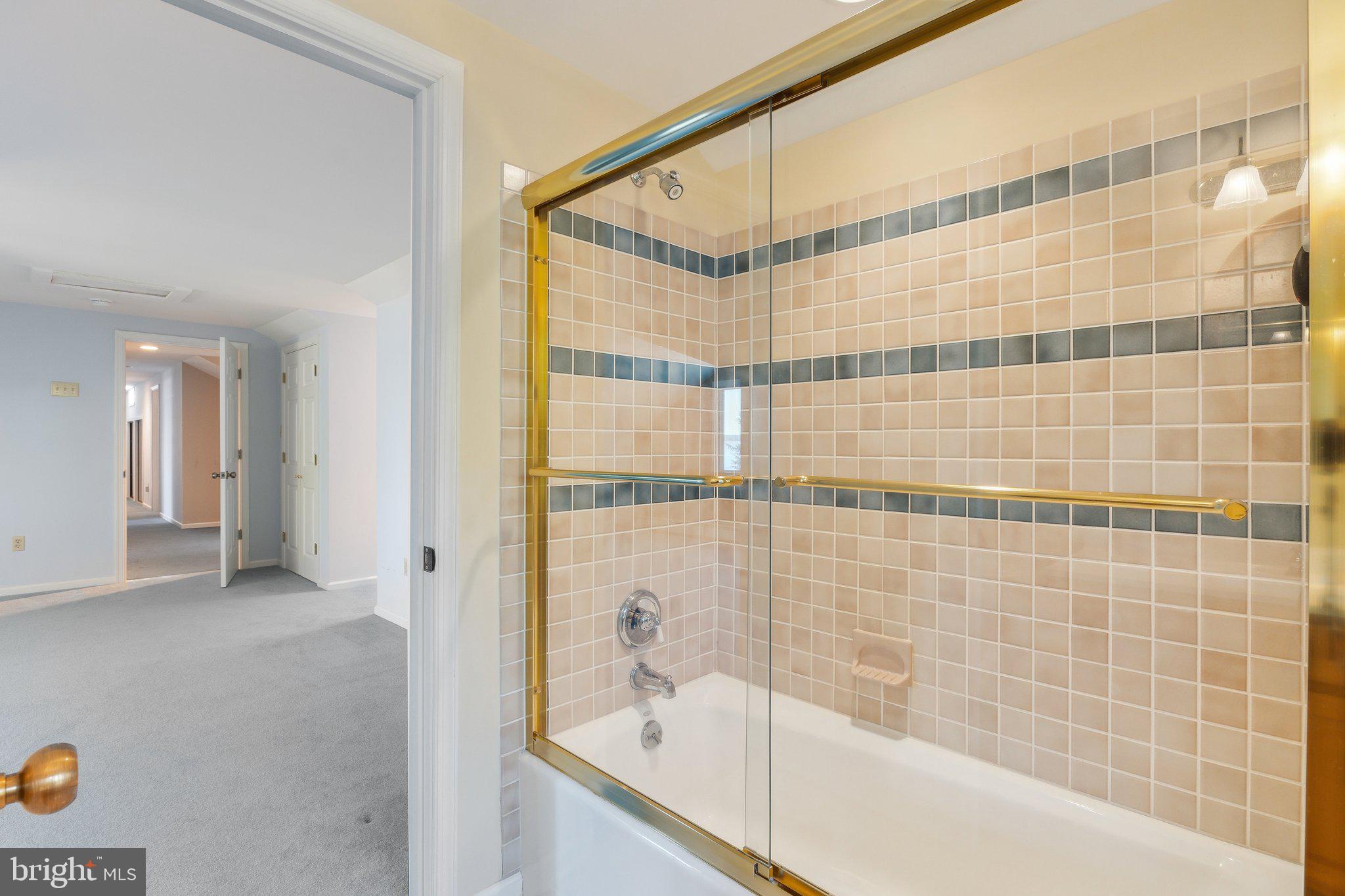 RIO VISTA - Residential