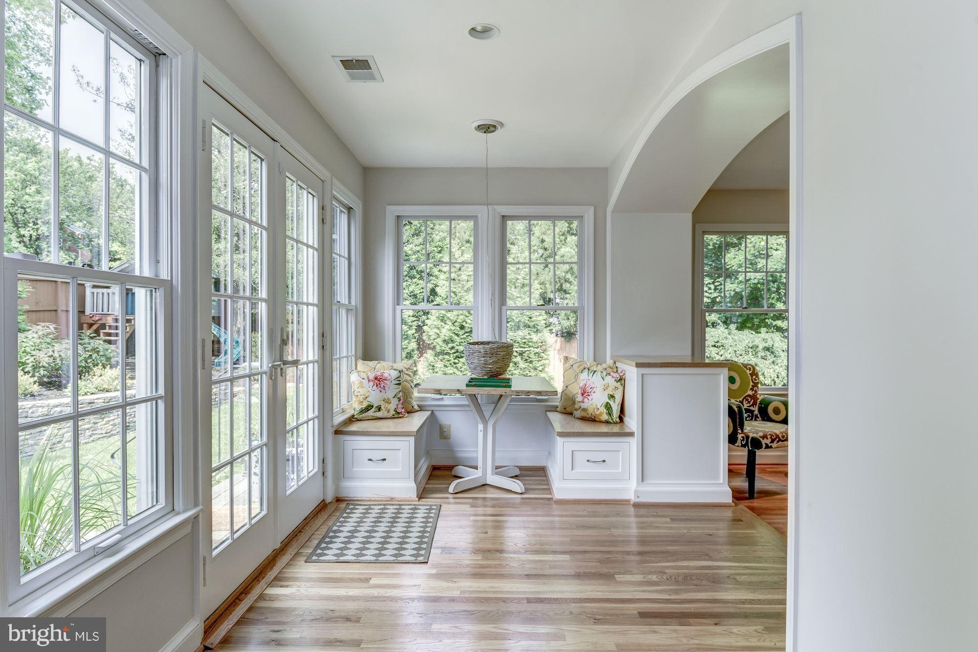 LEEWAY HEIGHTS - Residential