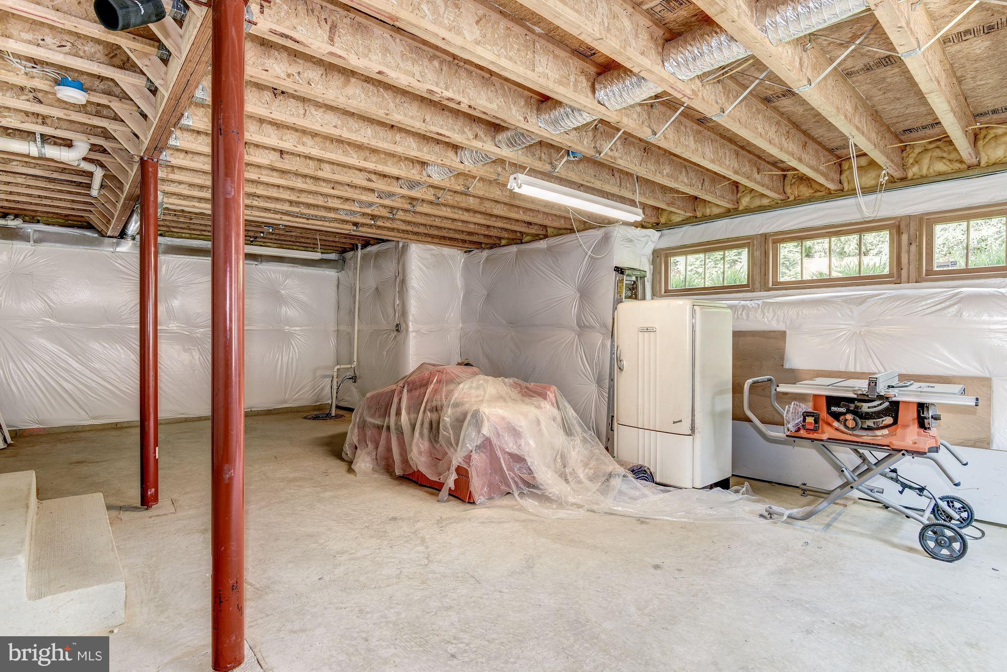 LEEWAY HEIGHTS - Residential