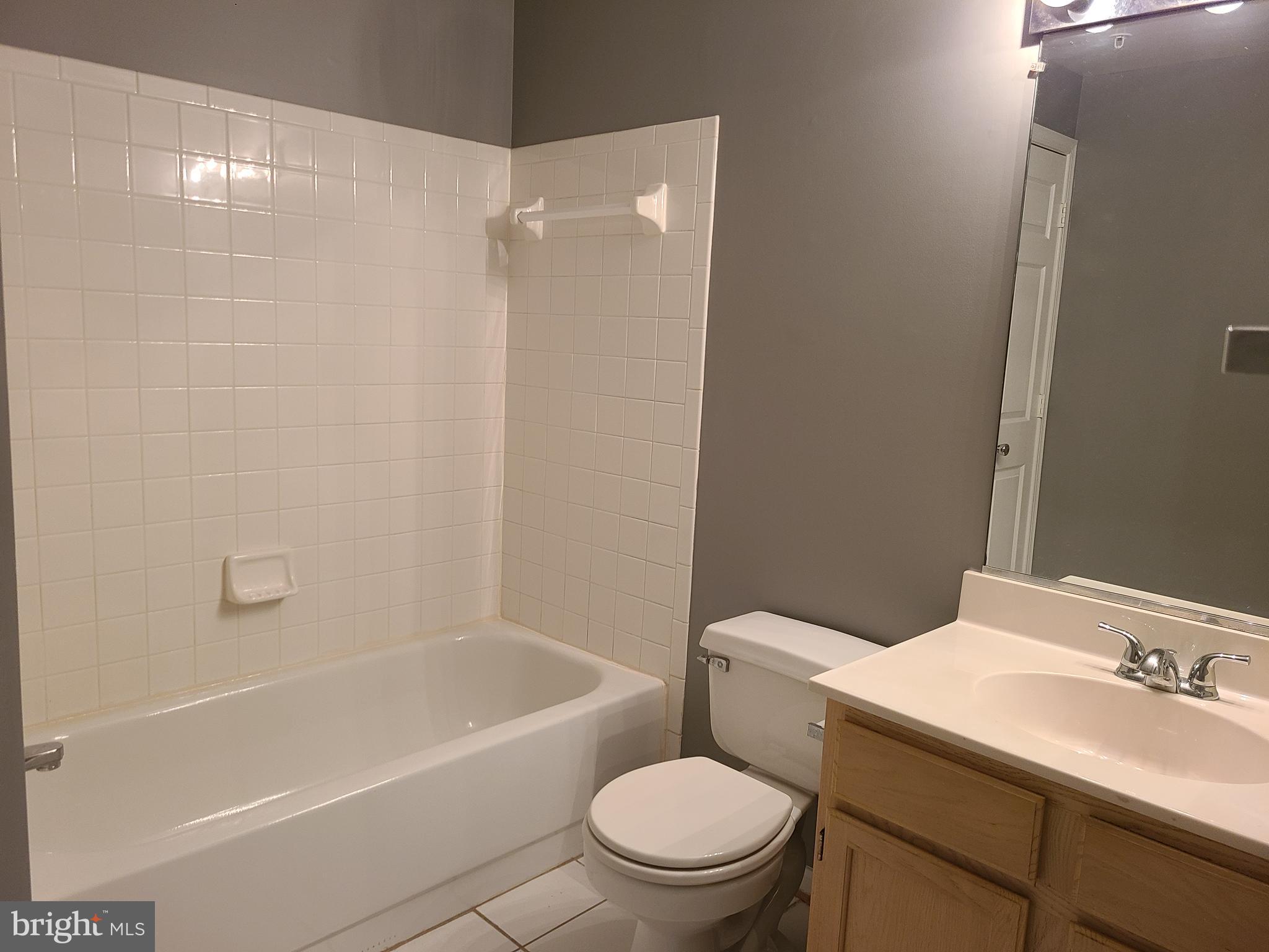 RUSSETT - Residential Lease