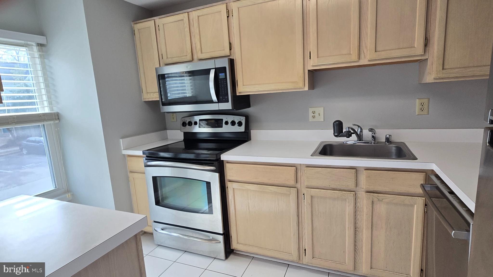 RUSSETT - Residential Lease