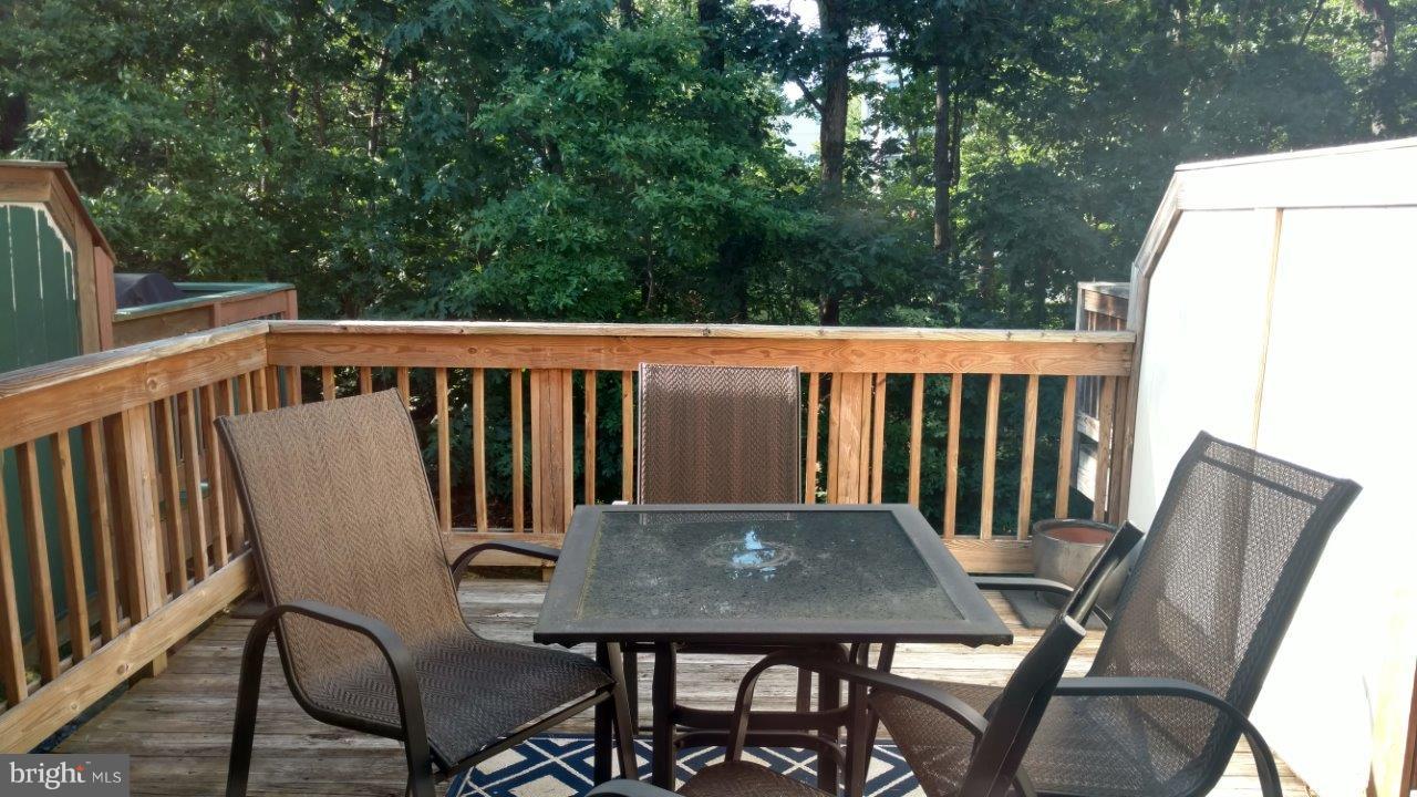 RUSSETT - Residential Lease