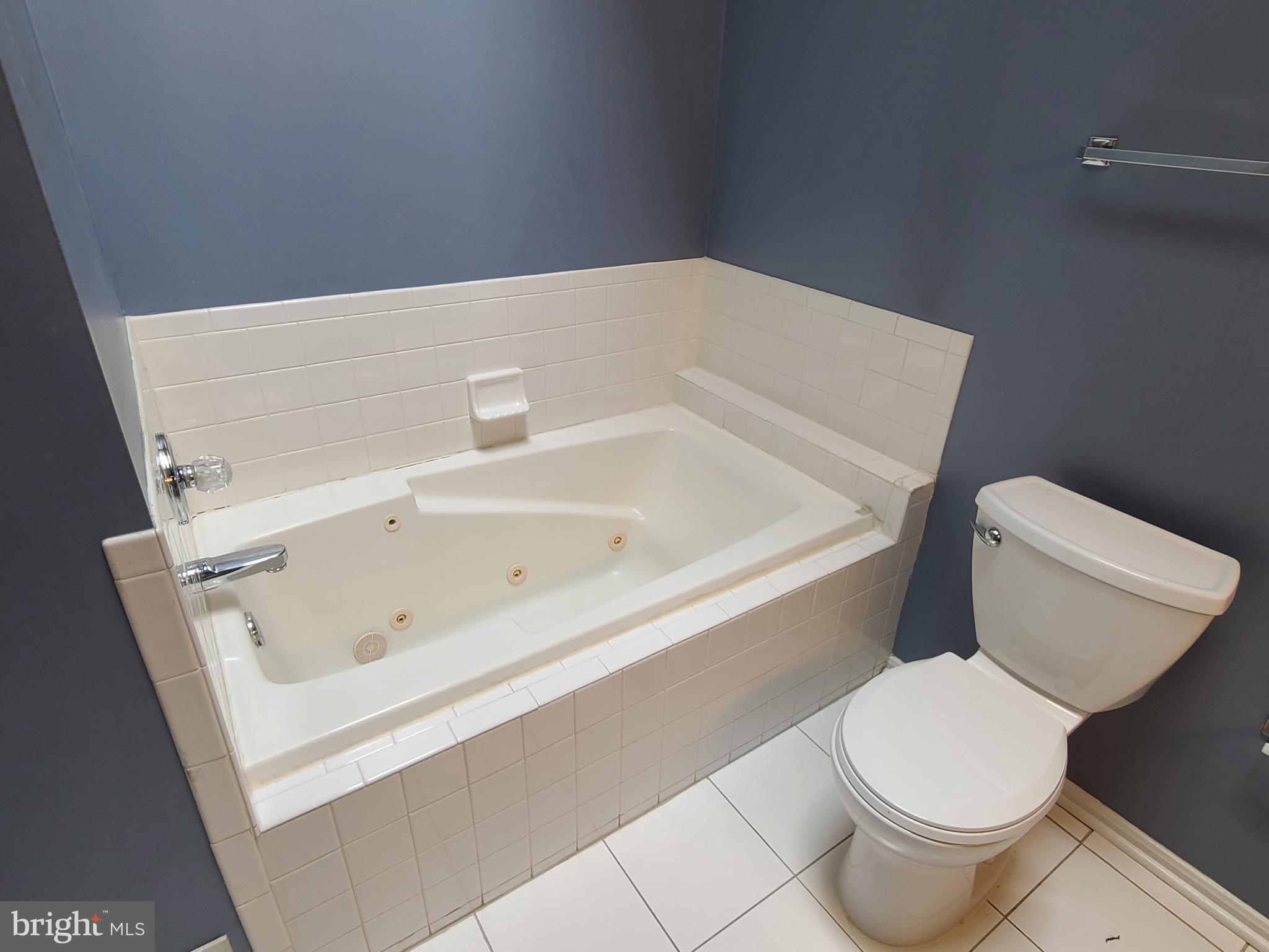 RUSSETT - Residential Lease