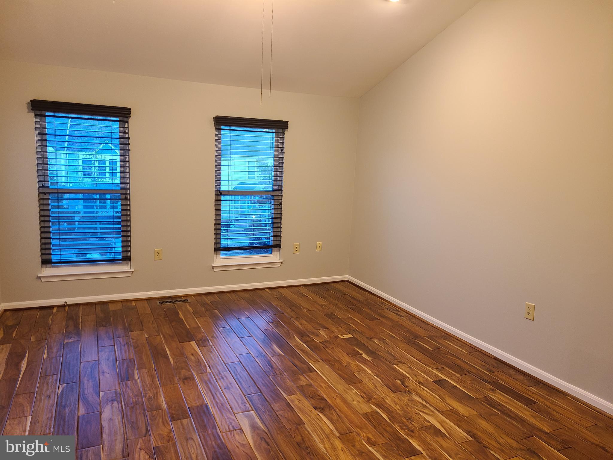 RUSSETT - Residential Lease