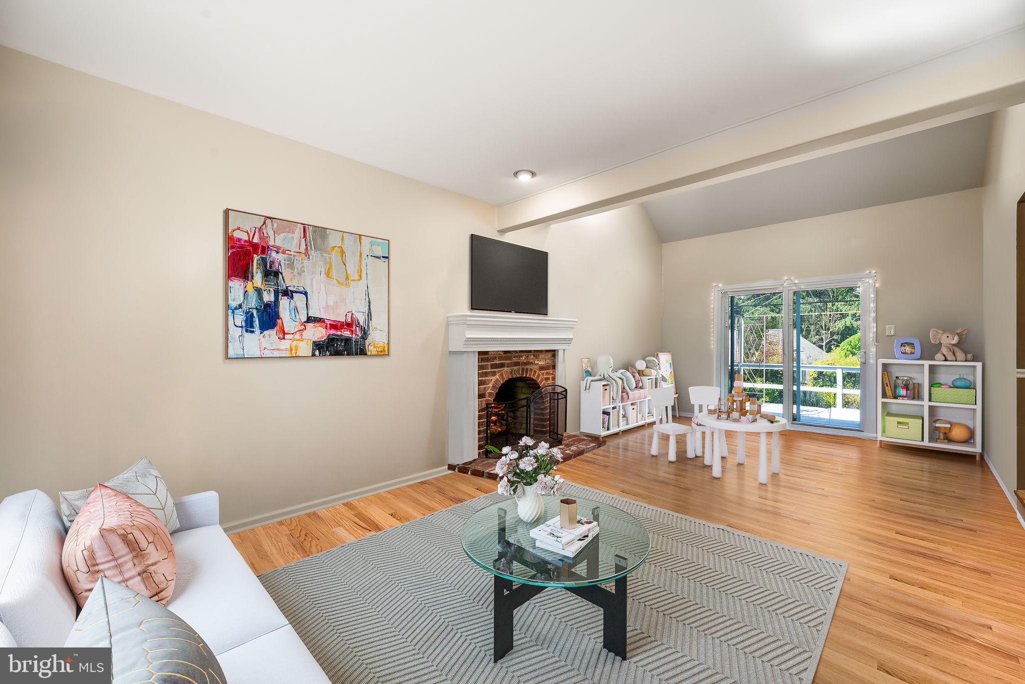 CONCORD MANOR - Residential