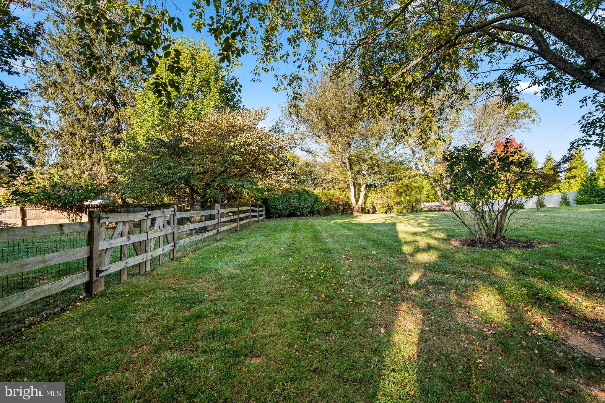 CONCORD MANOR - Residential