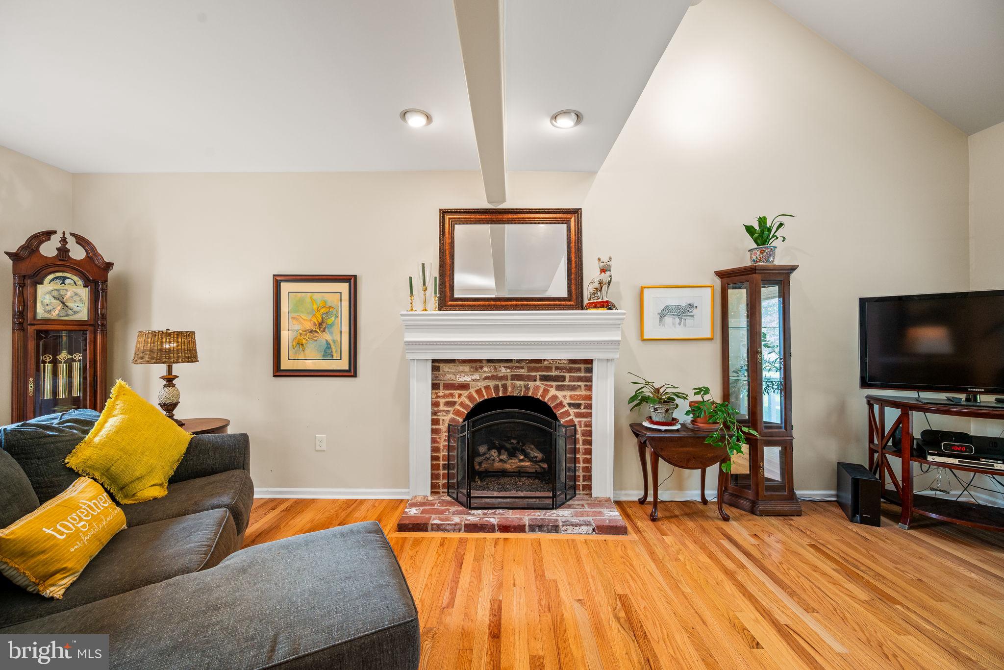 CONCORD MANOR - Residential