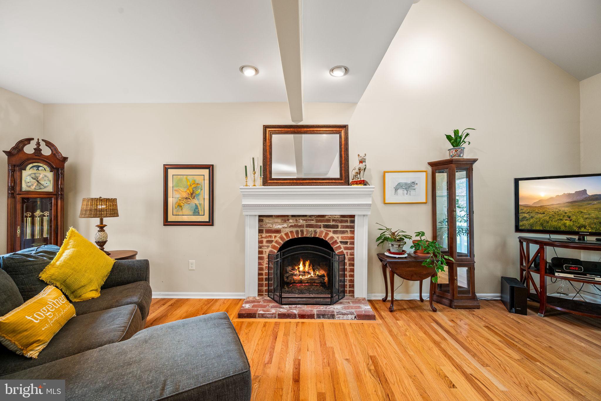 CONCORD MANOR - Residential